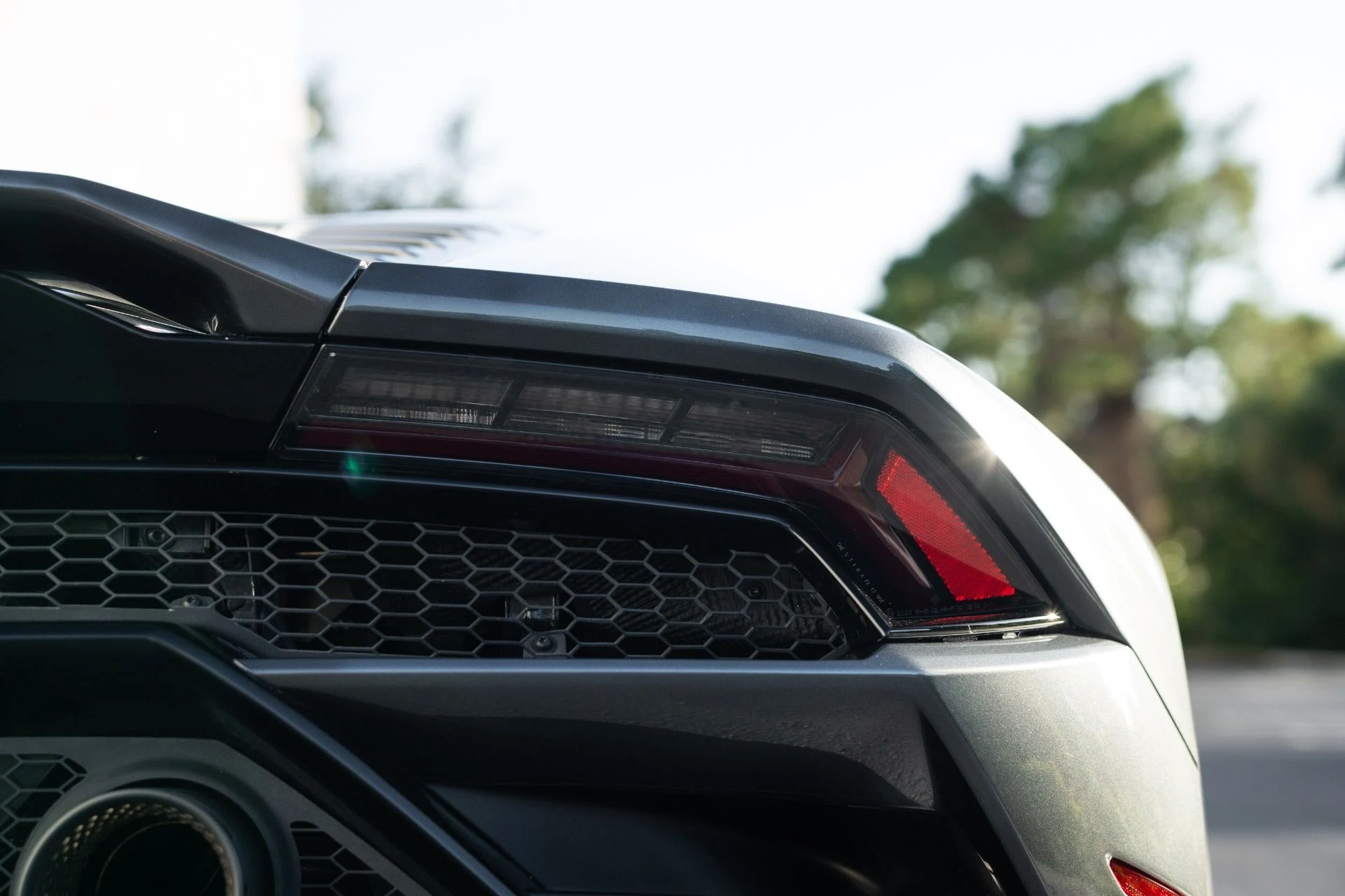 mph016_2263942106_Used_2020_Lamborghini_Huracan_EVO_1769630384_9b9120dfac