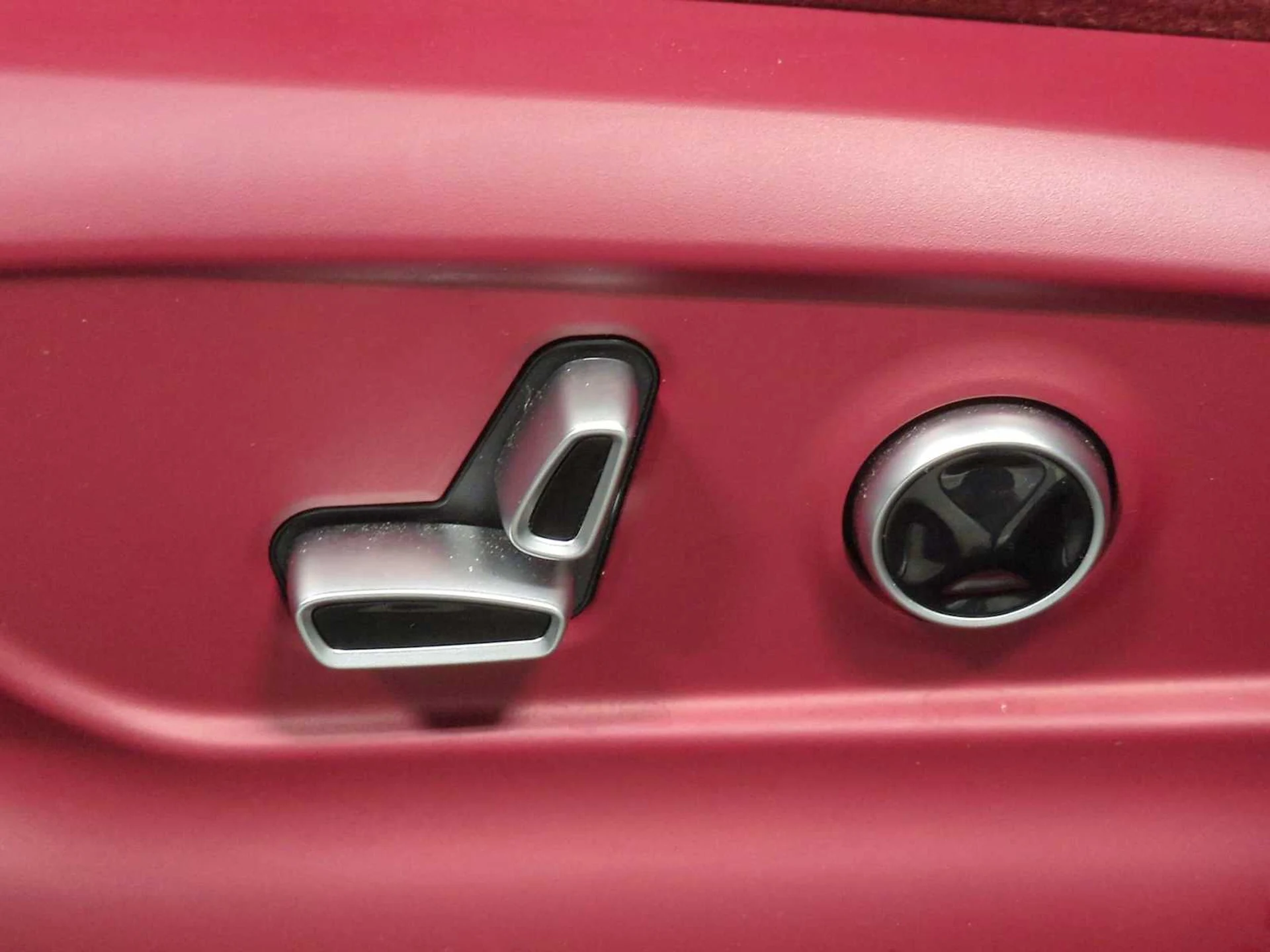 mph016_2264739432_b6d83604f752c0881df465a723b3ab1f_a7184b0621