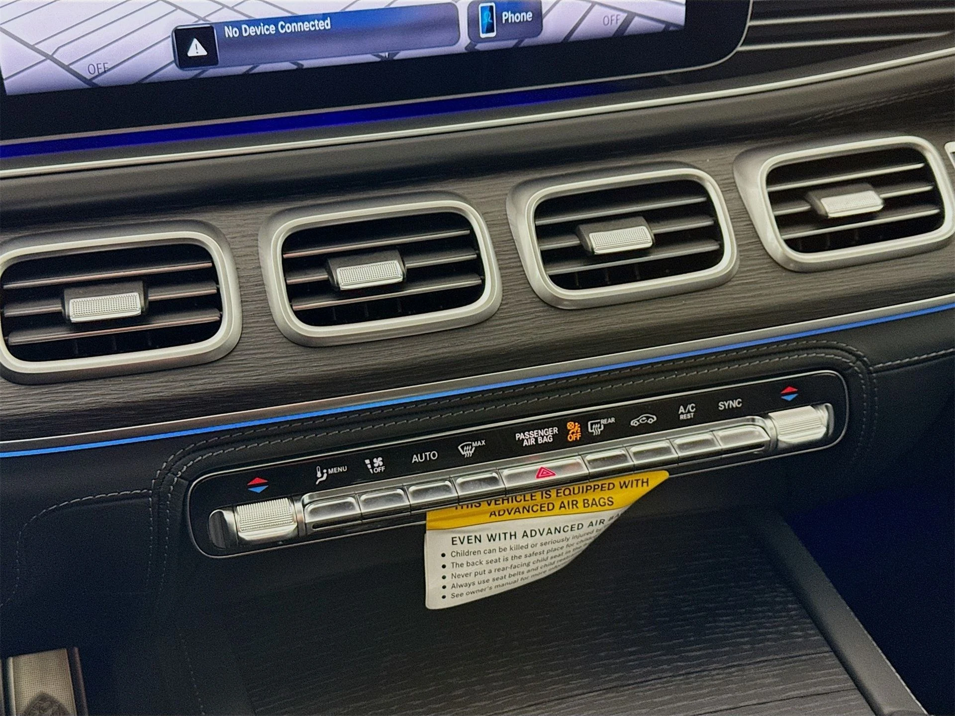 mph016_226862717_bfc939527eba4ab57644bdb387178d40x_4285b33b30