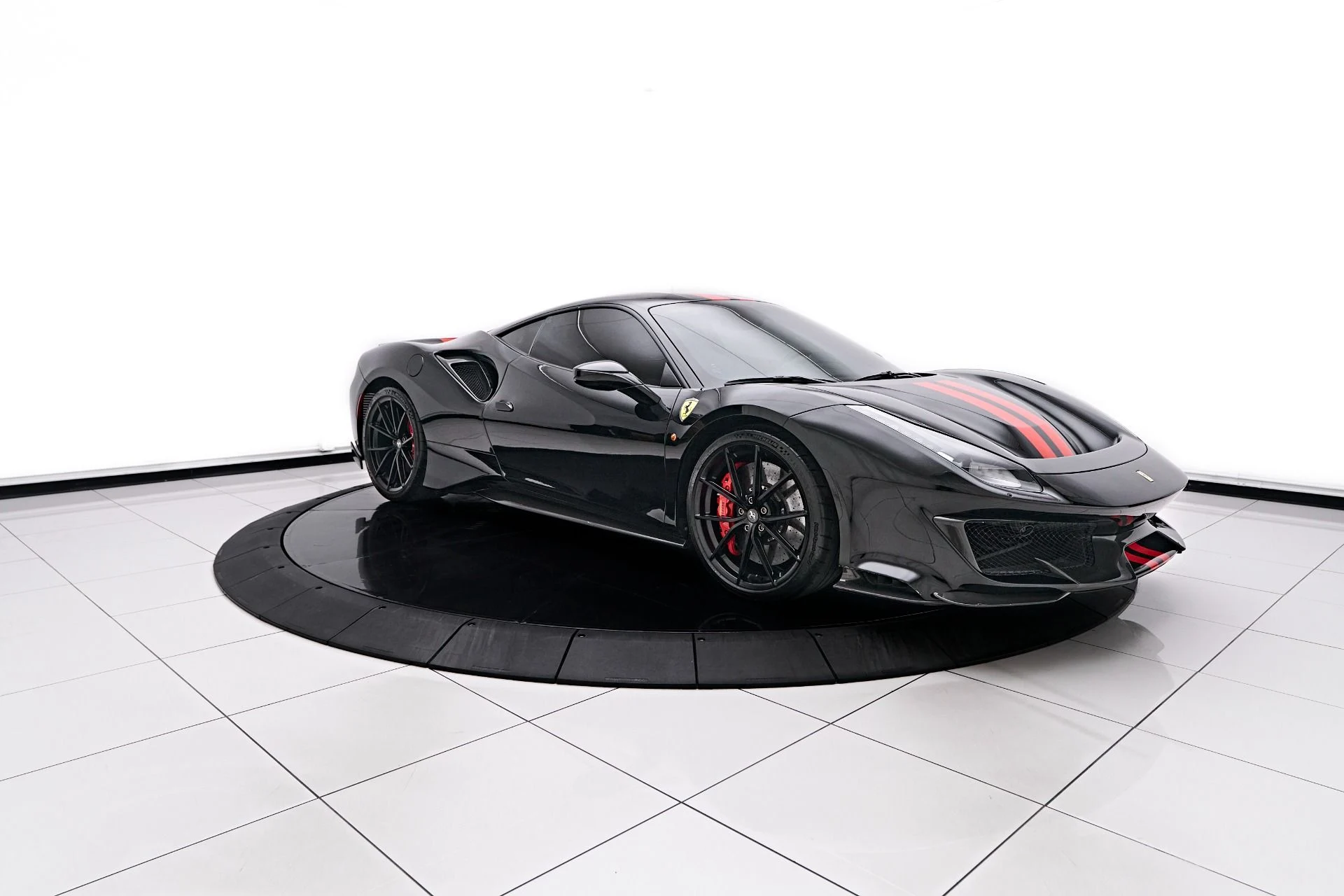 mph016_2270726864_Used_2020_Ferrari_488_Pista_Base_1749062519_b615dd09dc