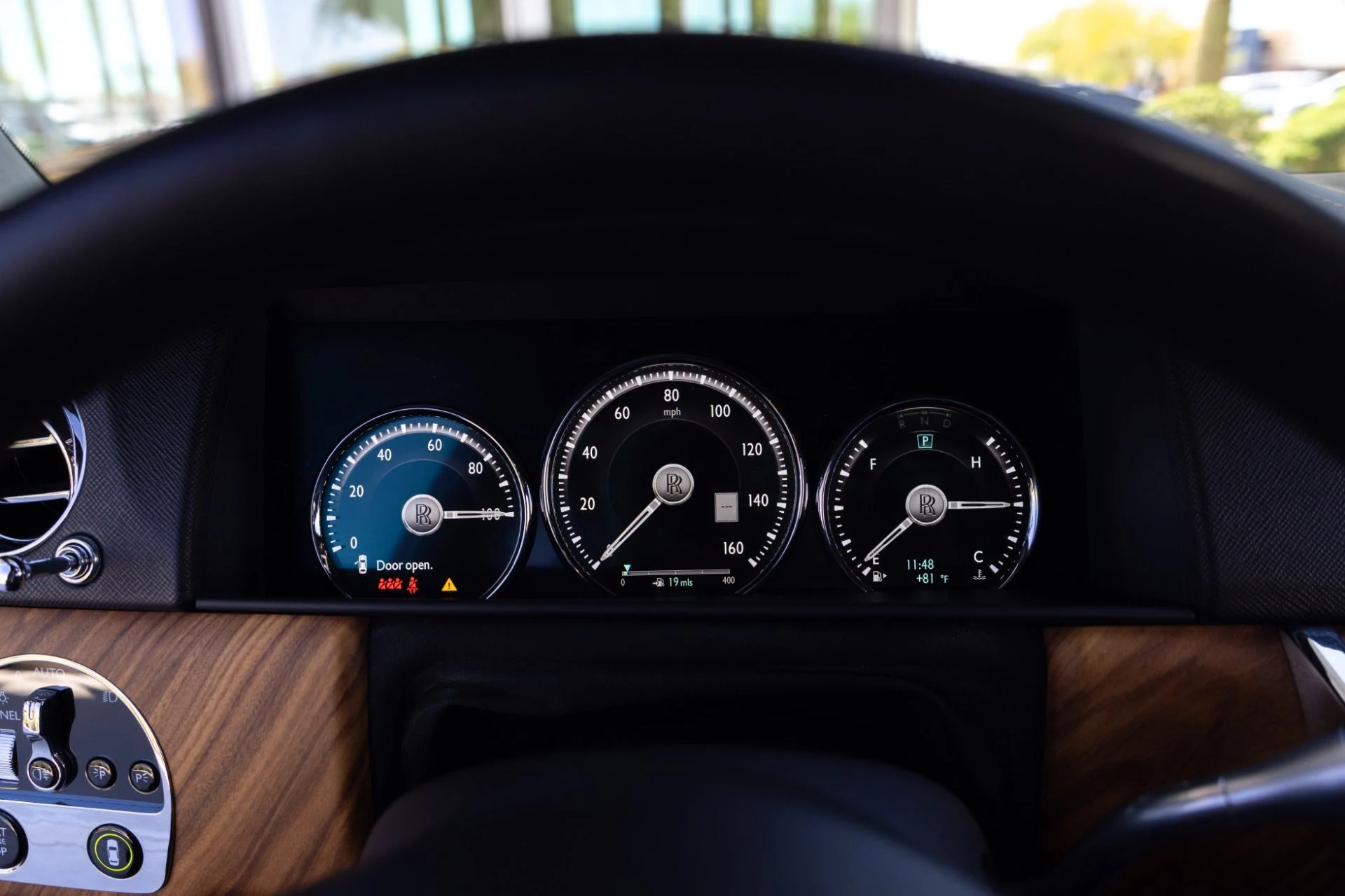 mph016_2271619131_Used_2021_Rolls_Royce_Cullinan_1774297263_8e88fd4e3a