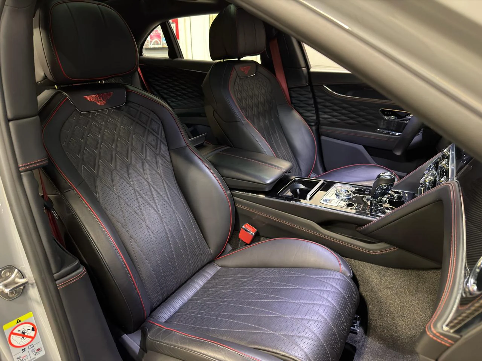 mph016_2271951555_639076386093866797_19e10ab89e