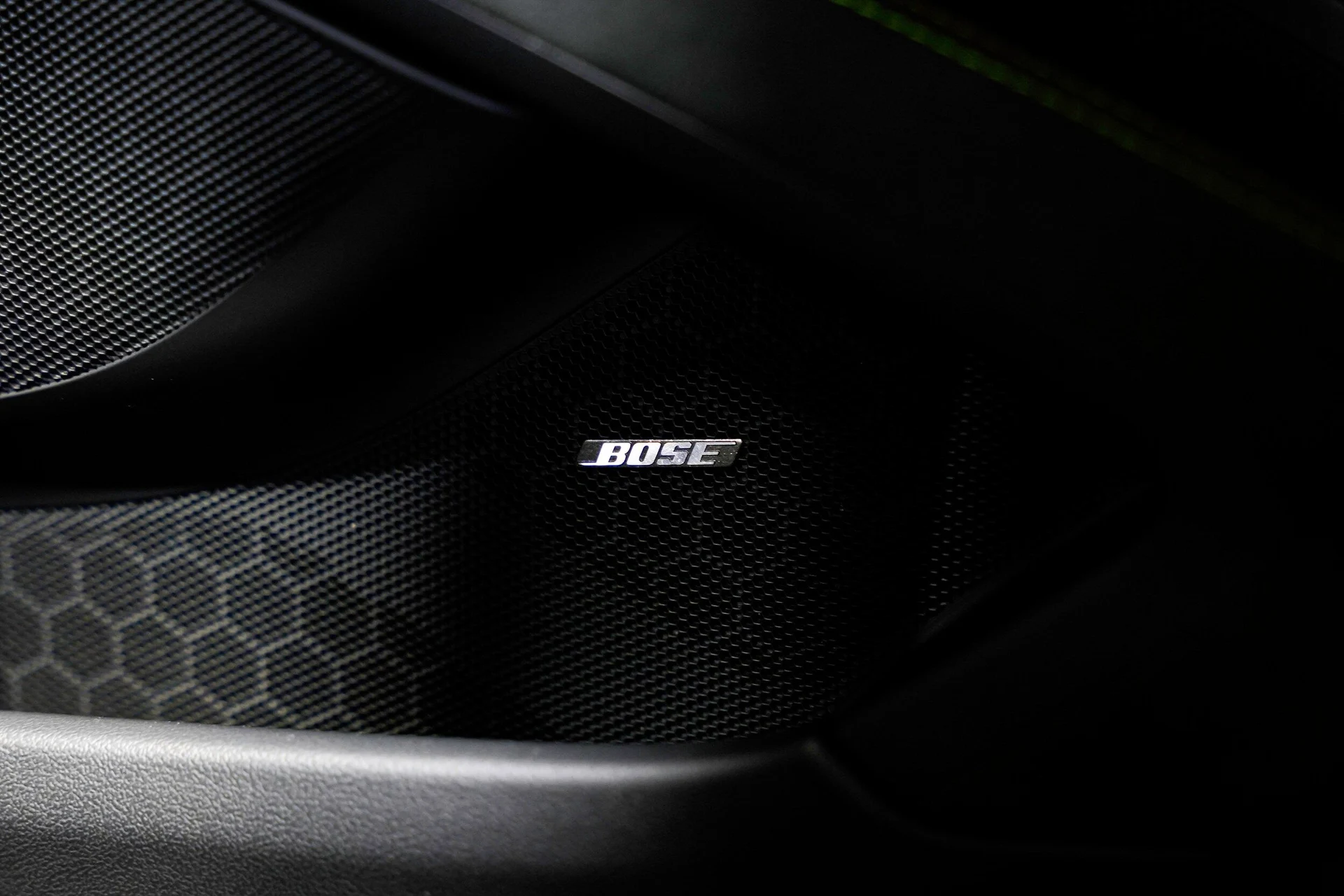 mph016_2278422502_37b3270ca0dd878e5b49af196373d3e3x_5940951267