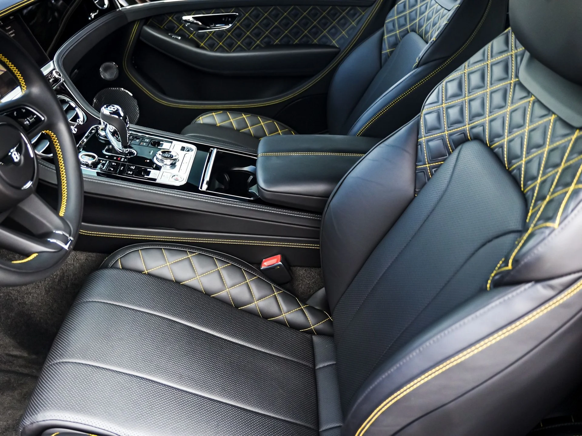 mph016_2283142527_Hi_Tech_Luxury_Imports_LLC_SCBCT_2_ZG_6_NC_098069_image_16_7f32602f40