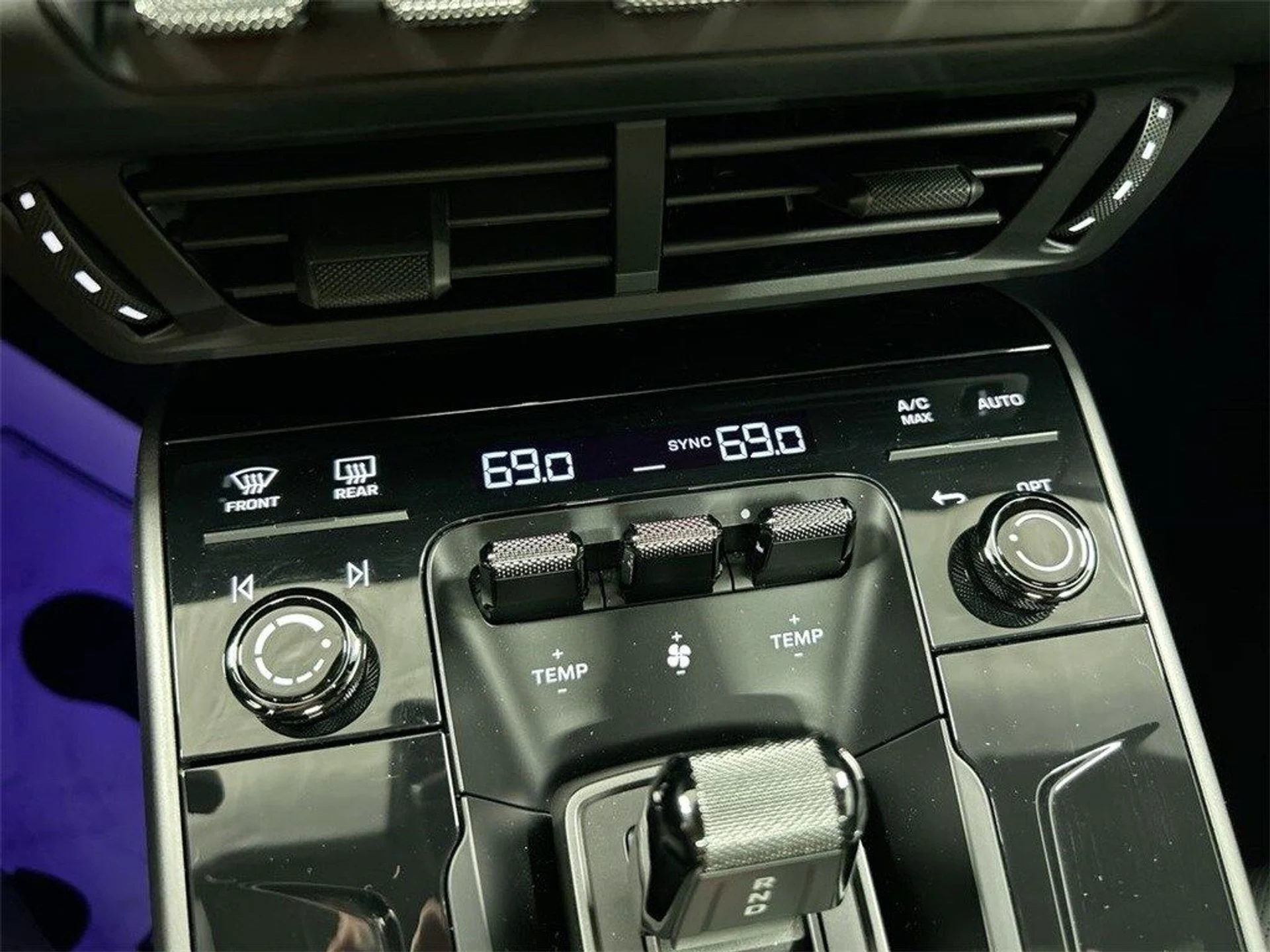 mph016_2283762057_471bfbf0a478dd8d024b0f2581281f2bx_446b4cff66