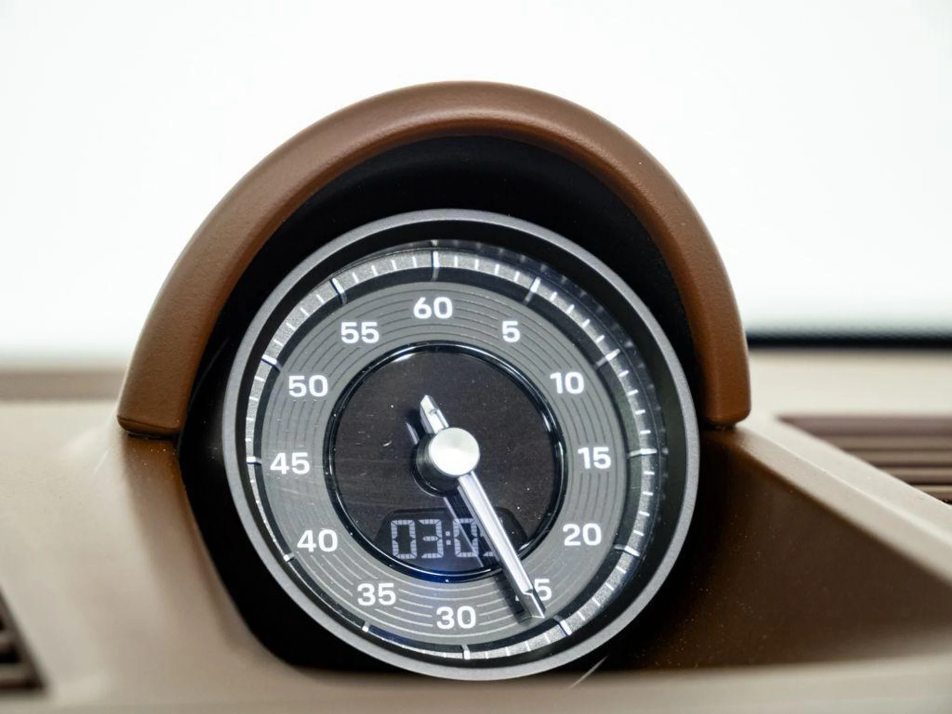 mph016_2289103303_qk_pva6h_J_Lbqj27_F6p8_N9j3_Yi1g_0e8525366e