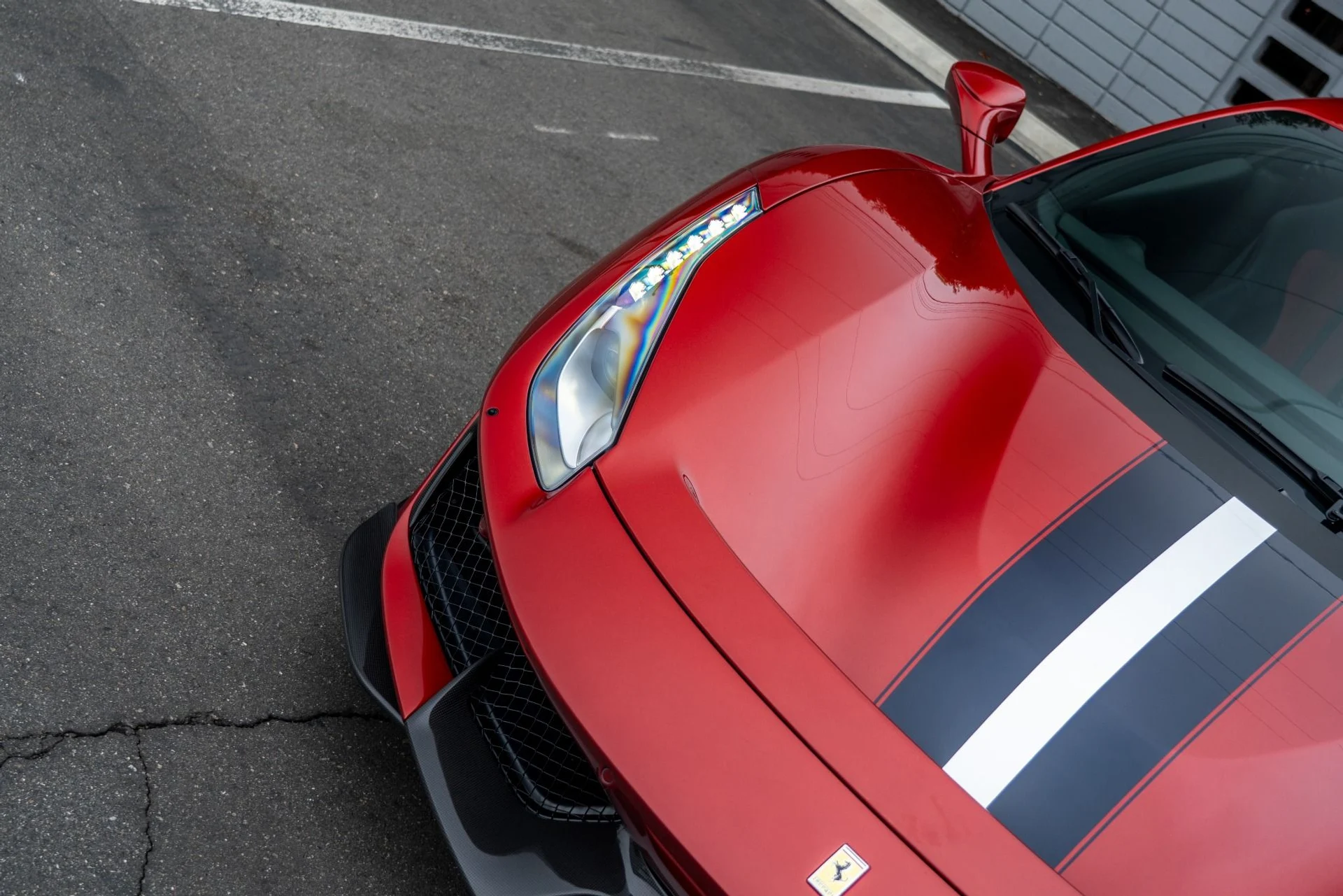 mph016_2289362616_Used_2019_Ferrari_488_Pista_1759877636_fc053c57cd