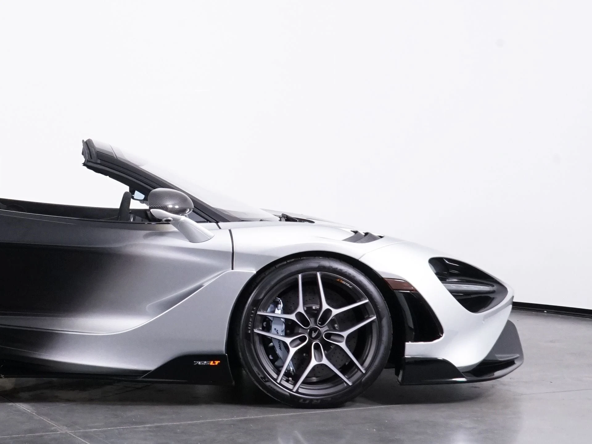 mph016_2294055937_ed6a63397e133279f0e6983b1d7f0d41x_6f9b007852