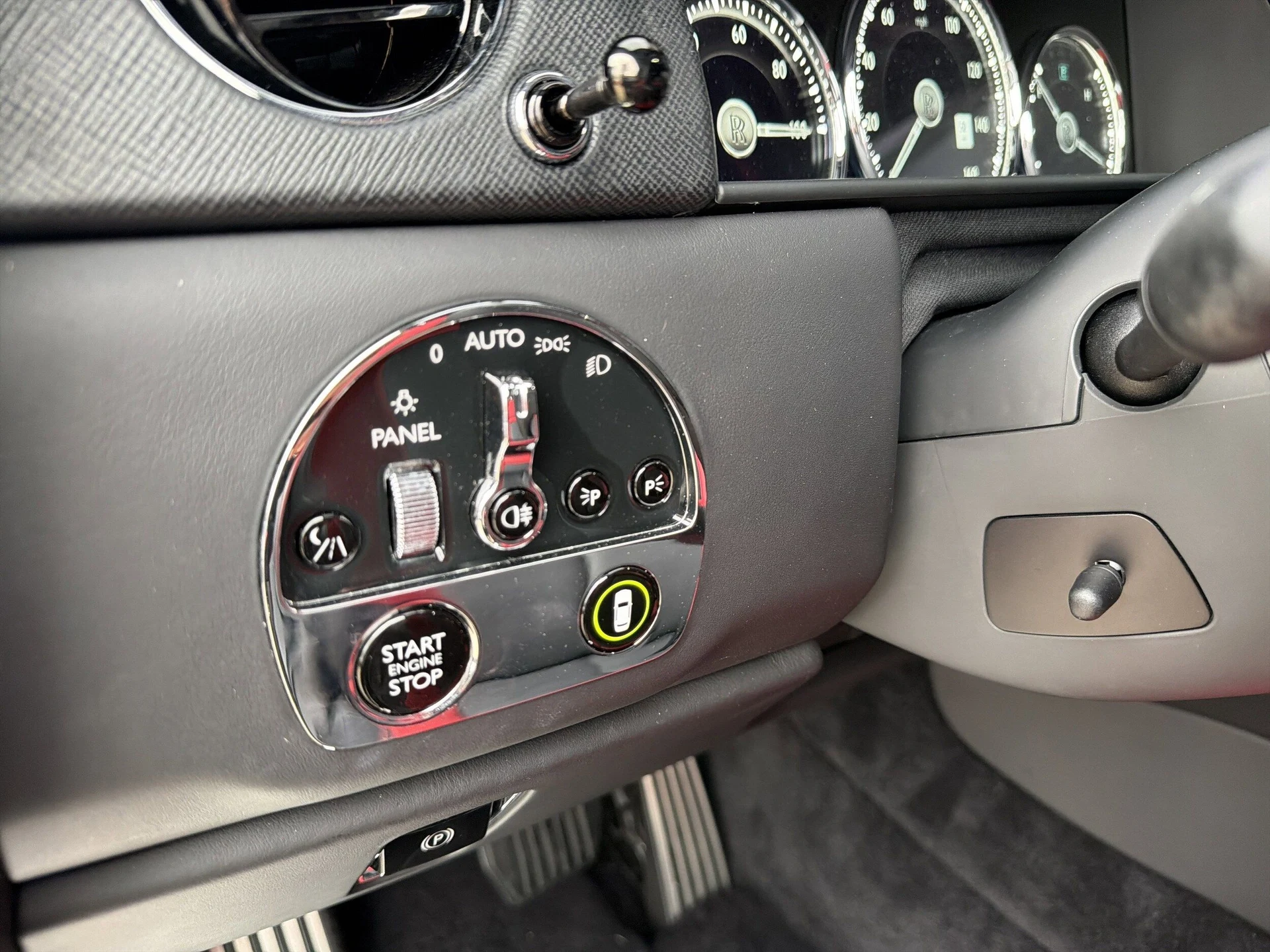 mph016_2295866476_5d302ee35b621445c9da9d0c02ef616ax_48e315deef