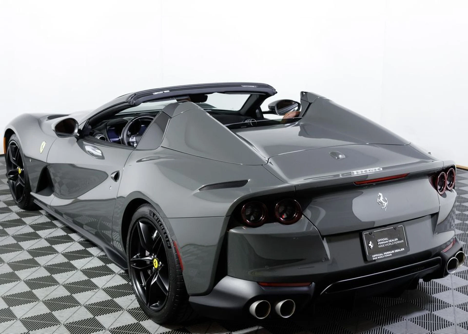 mph016_2302563661_e7703157e23b2e8fb49bb2568b431276_a087dd51f5