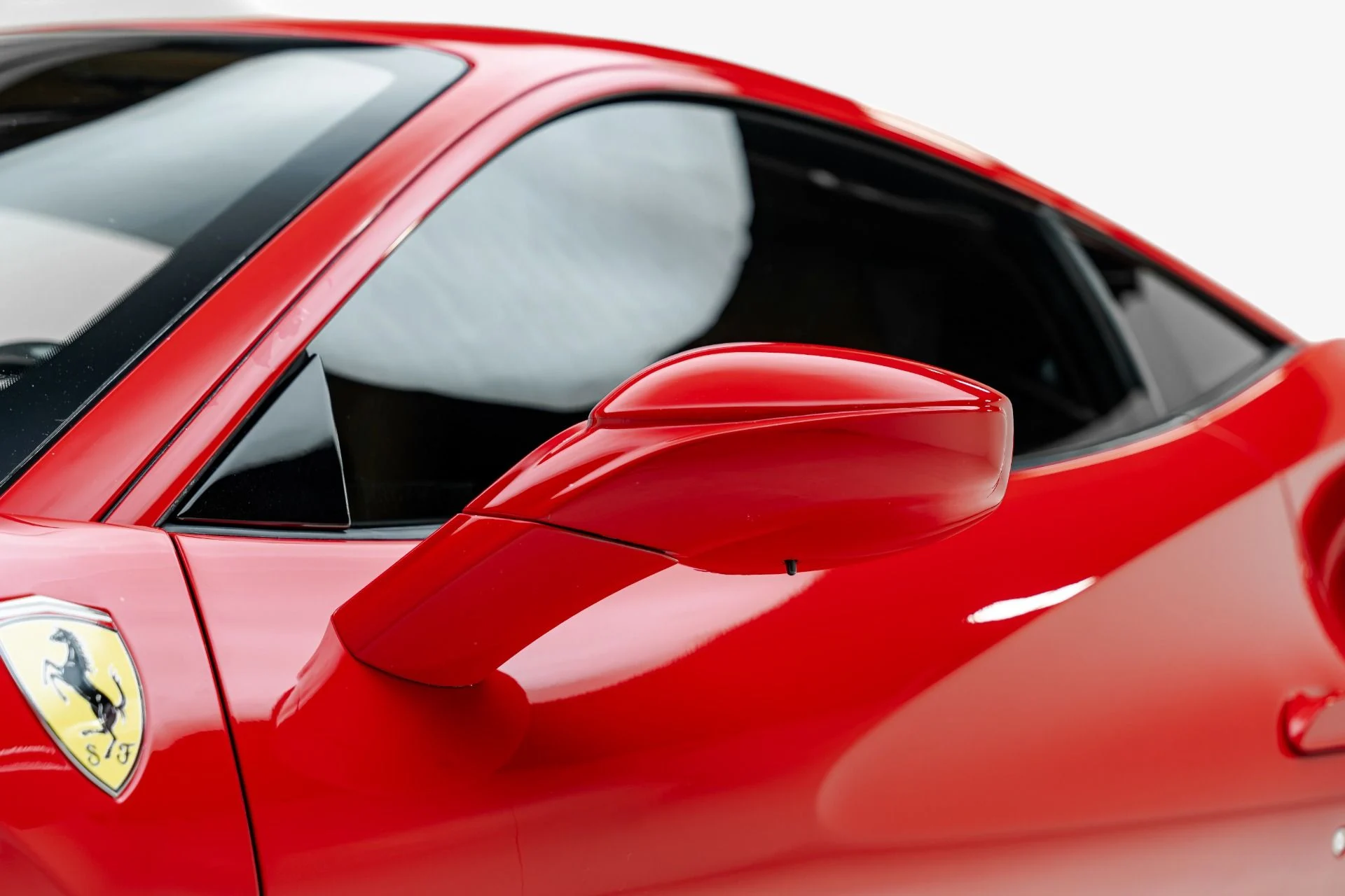 mph016_2304958895_Used_2016_Ferrari_488_GTB_1789513491_58c800e362