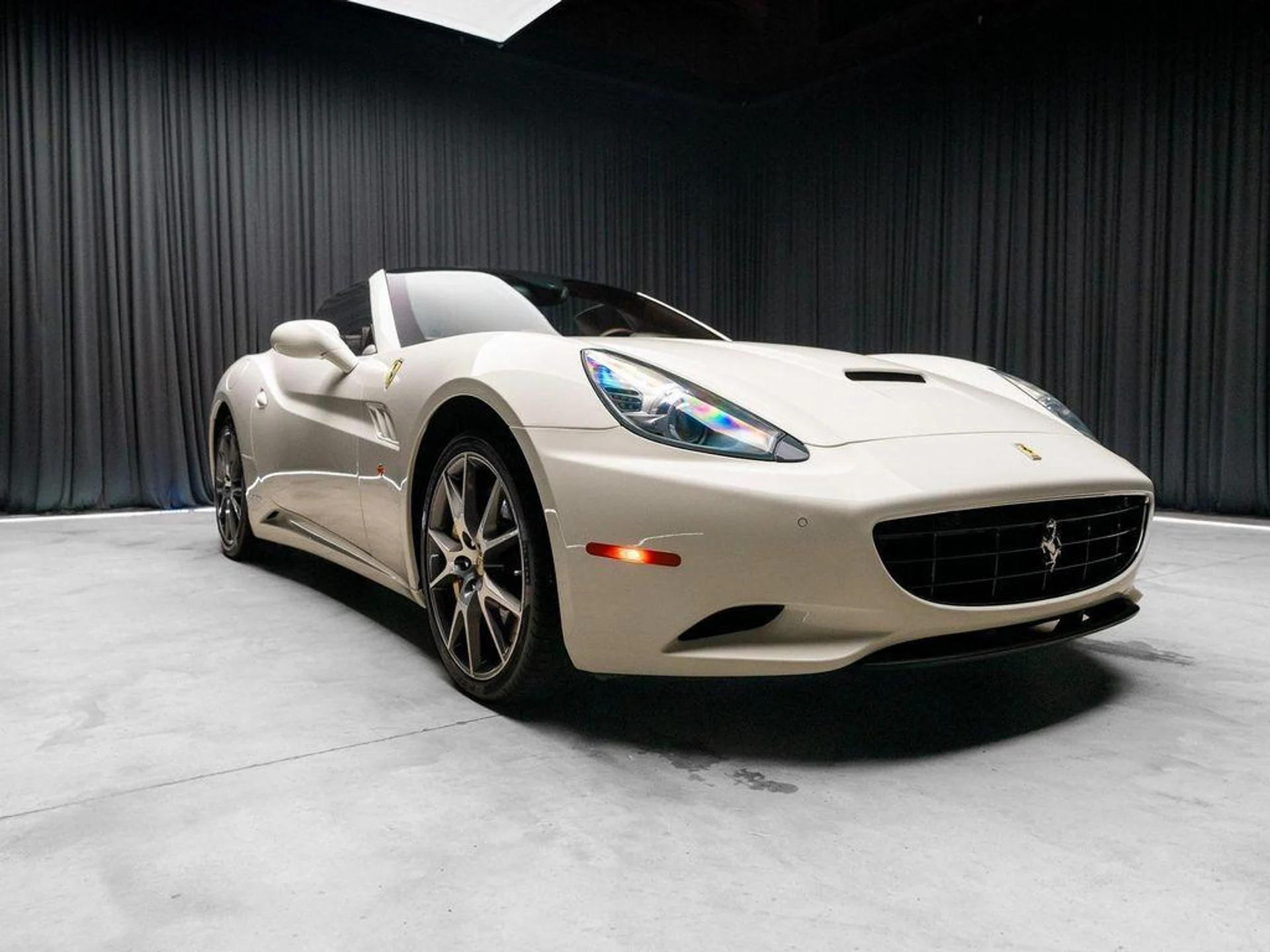 mph016_2304986941_z_Ancza_Br_WY_2jj_N74ihe51_En57_M_5c459e4d3d