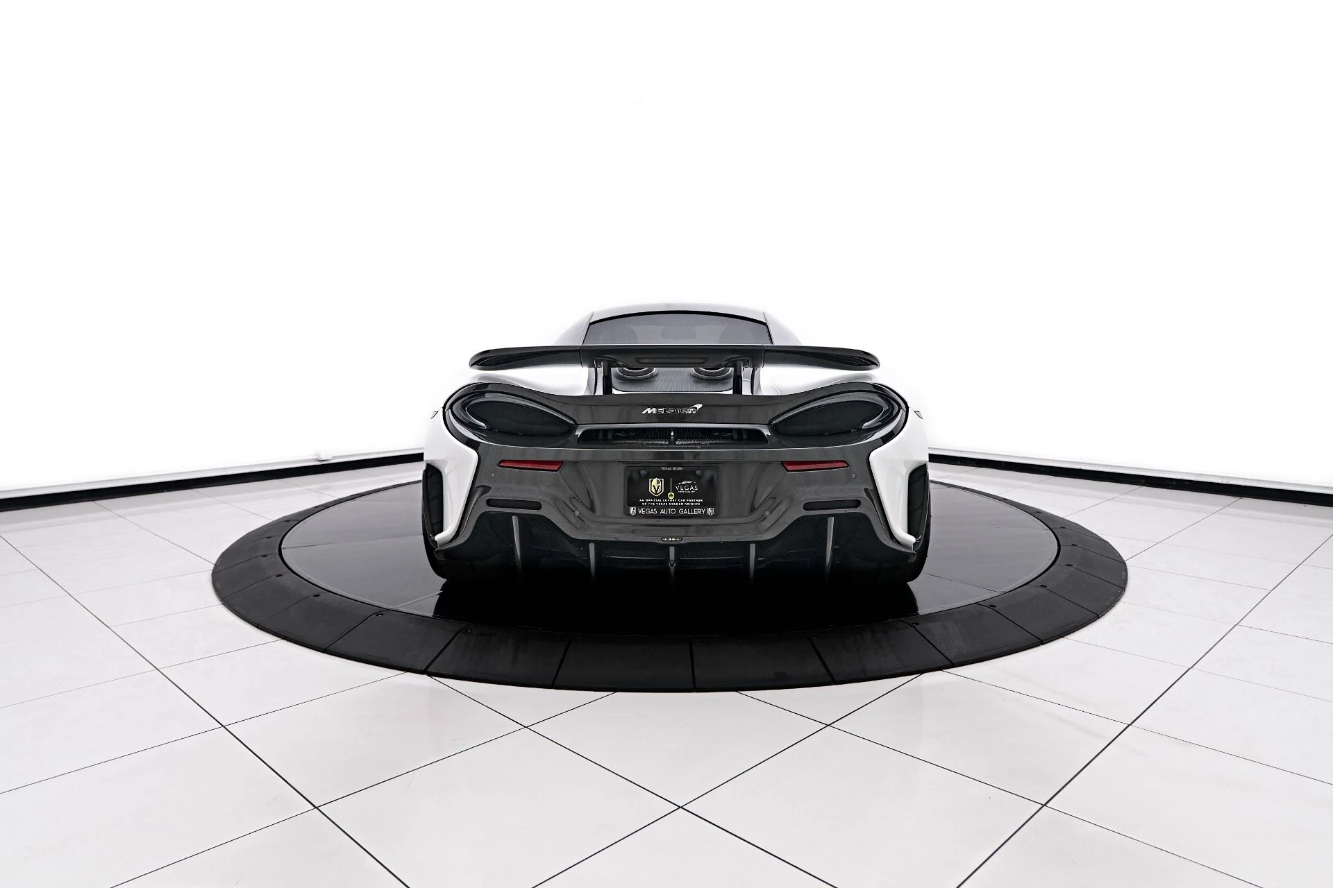 mph016_2307928062_Used_2019_Mc_Laren_600_LT_Base_1755991625_6e7ff7eeab