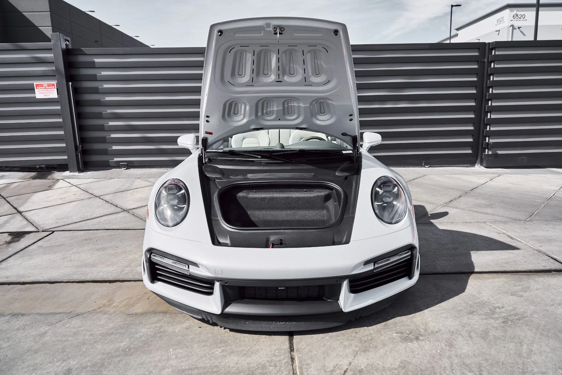 mph016_2310380879_Used_2025_Porsche_911_Turbo_S_1772157245_638c4e6f36