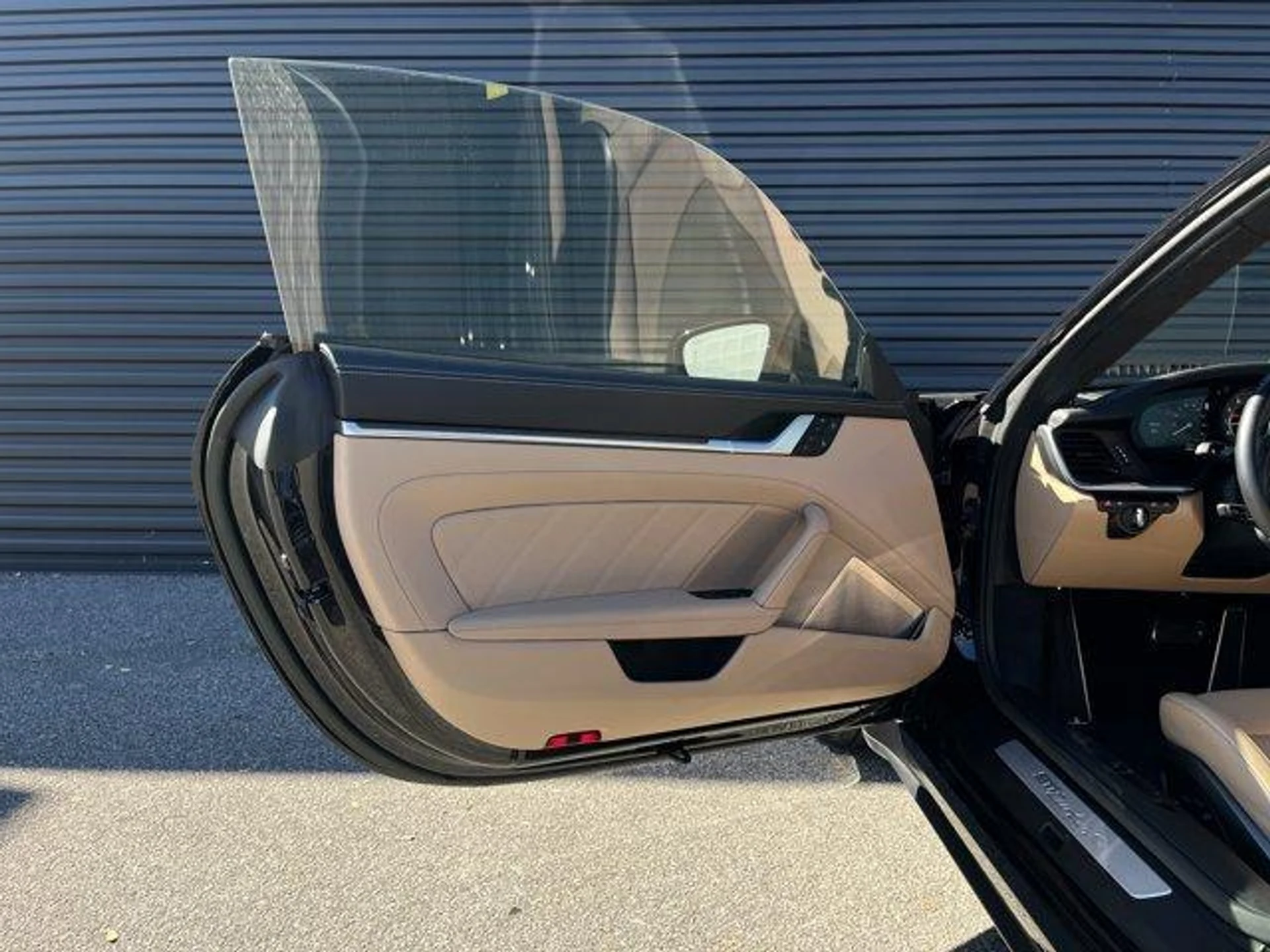 mph016_231336199_c_He7_K_Eib16_c_Bp39j_Bz_Hl_Q5_Nb_Ss_19b2b3b0a2