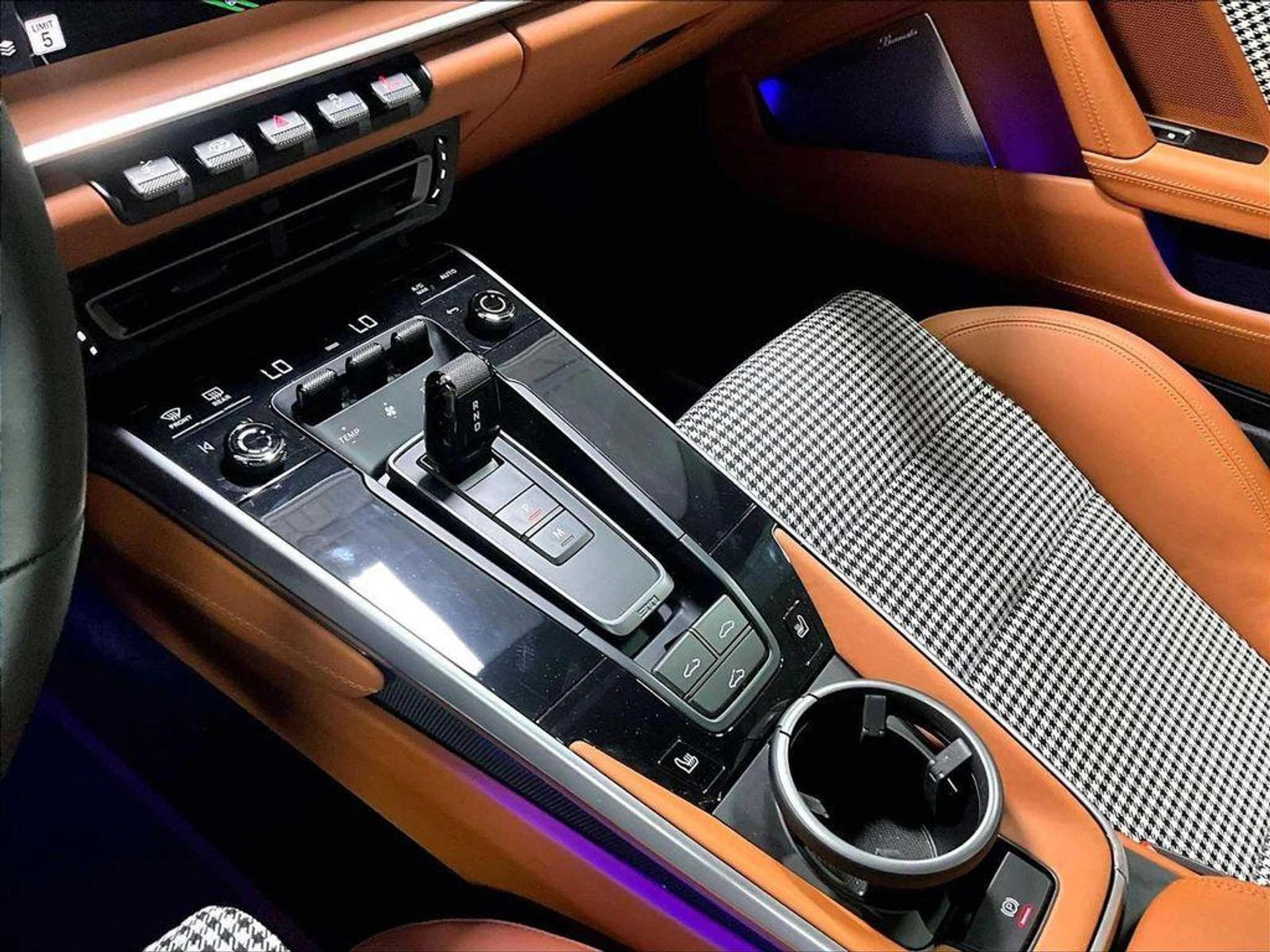 mph016_2316220431_U2p_NQ_3_J_Cb_Zk_GI_2_K_Cp_Hha_Ou8_Tkac_85f066a4fe