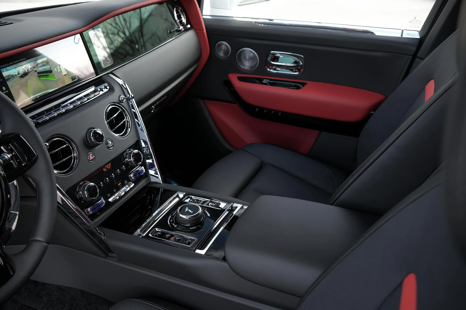 mph016_232663787_Hi_Tech_Luxury_Imports_LLC_SLA_13_HA_05_TU_234101_image_16_760006ab3f