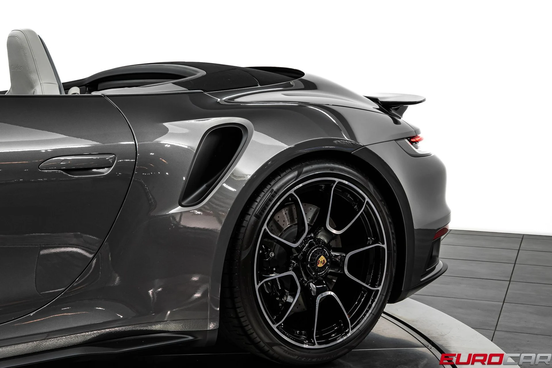 mph016_2327130278_9595fefc_5fd7_49ab_bc2d_41544a46c02e_3fff6e439b