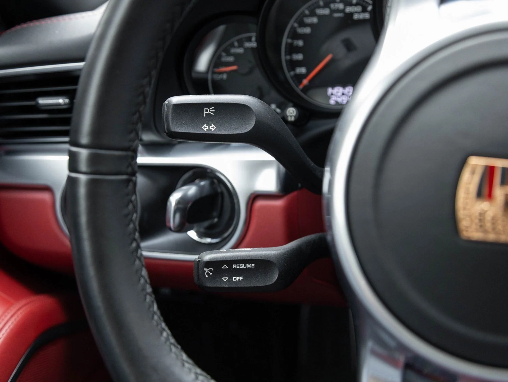 mph016_232824412_17_6f0cf75e26