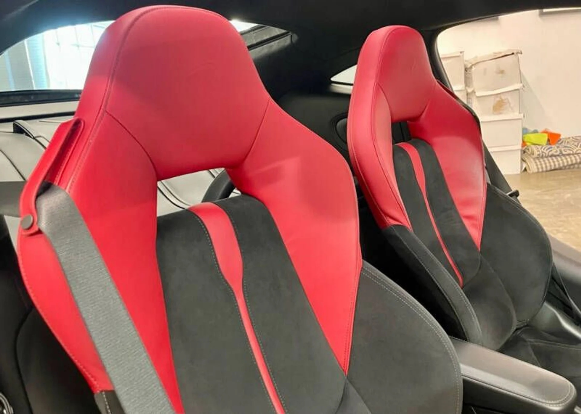 mph016_233633356_2017_mclaren_570gt_base_2dr_coupe_c8764d415a