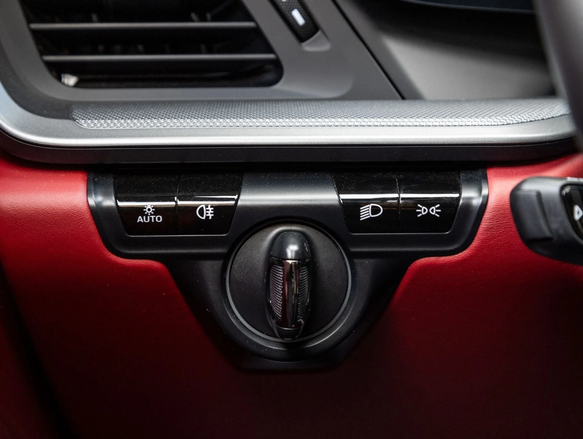 mph016_2337785836_17_d6a921abd5