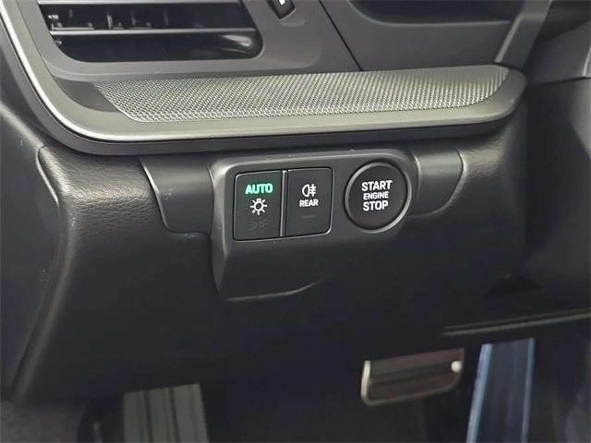 mph016_2339342093_1280_83e46b602c