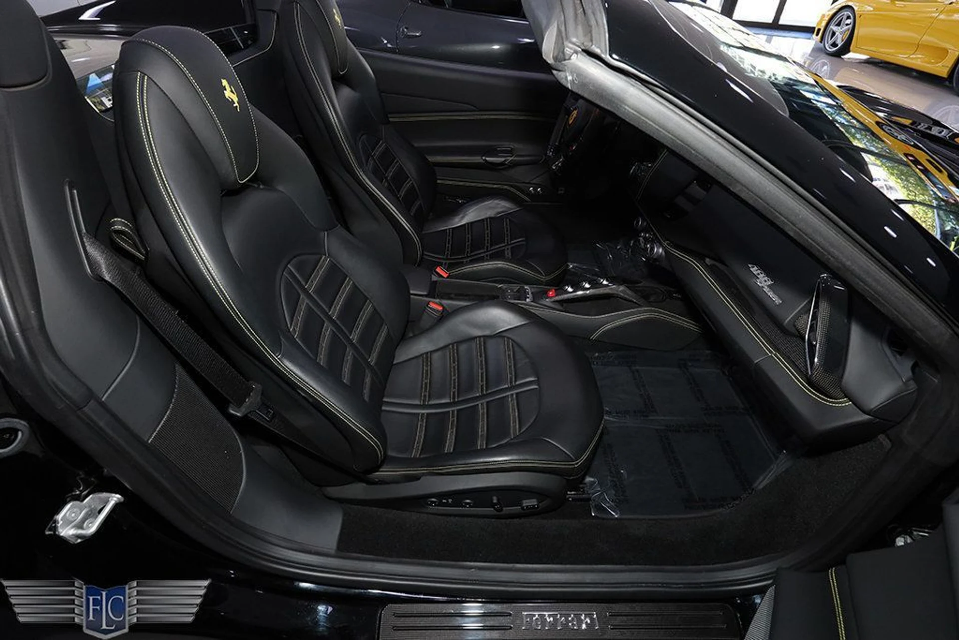 mph016_234342919_used_2019_ferrari_488_spider_convertible_6305_22989830_17_1024_b9f9cd59d4