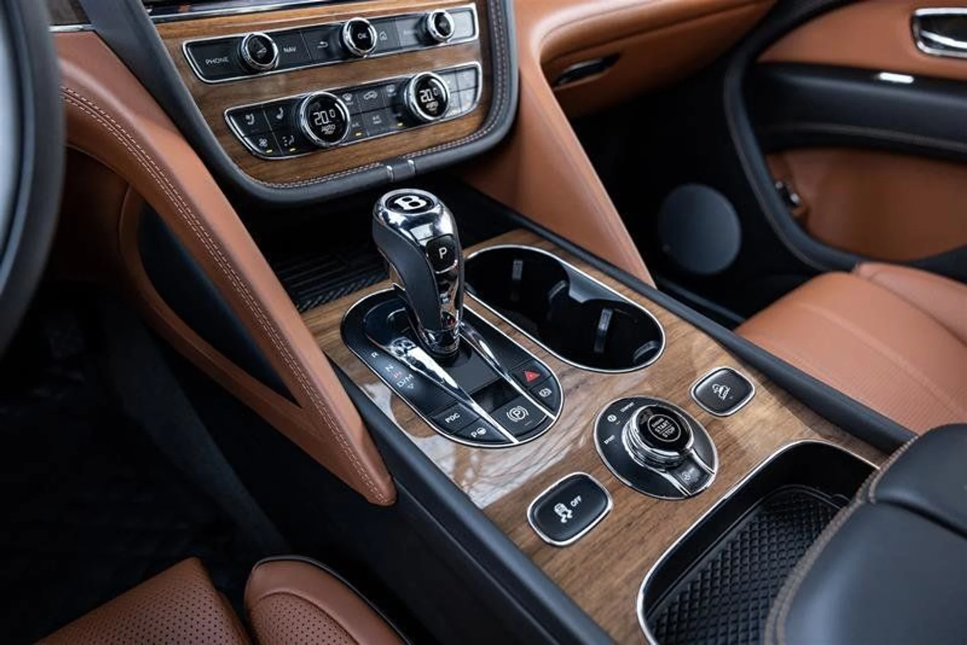 mph016_2344603416_37850546_04102_11783903_1611765103_24fa016046