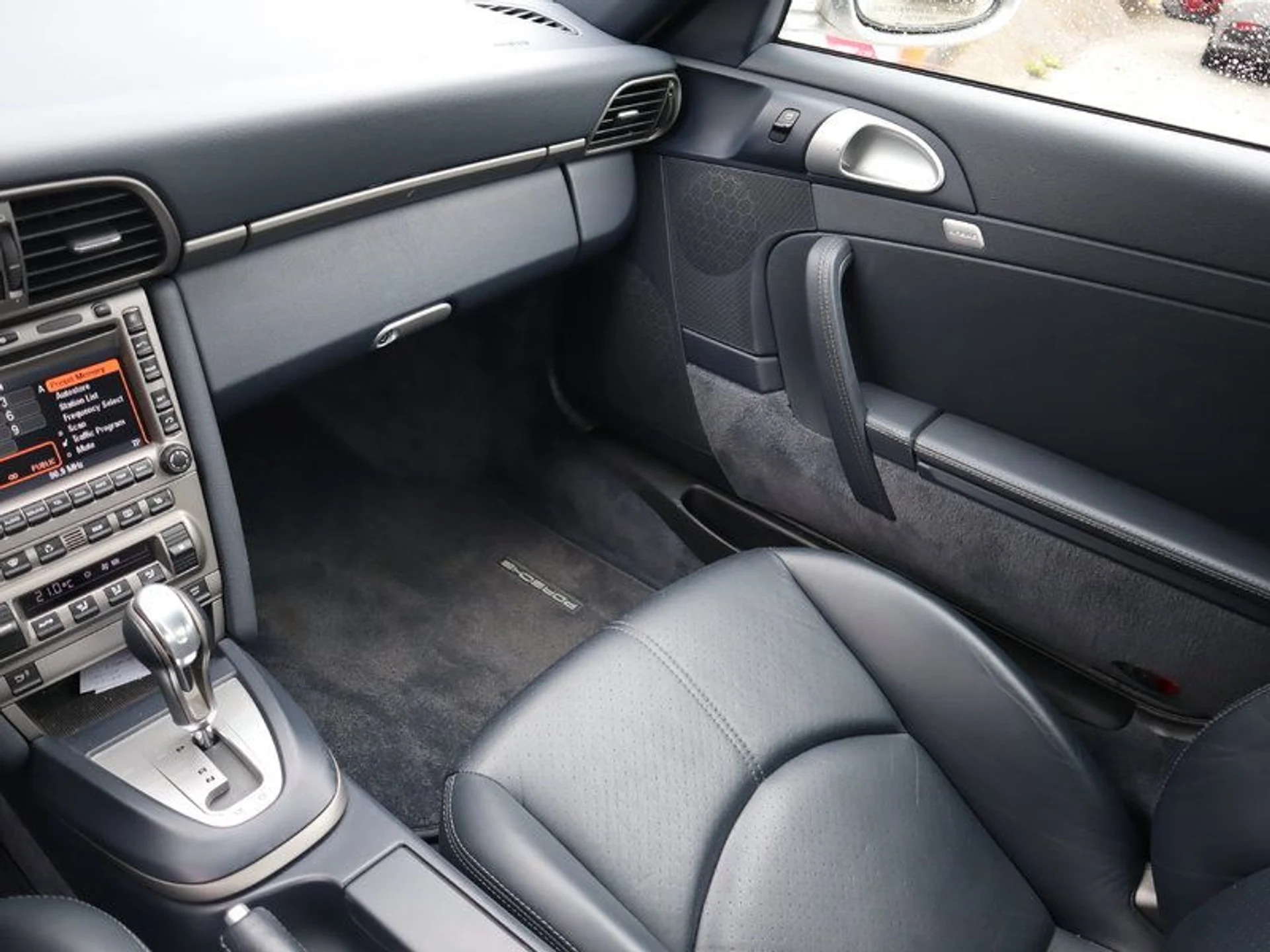 mph016_2345634985_38171324_04030_2e0217a65512eb83339bd37c183fc20f_b7f8ac67e2