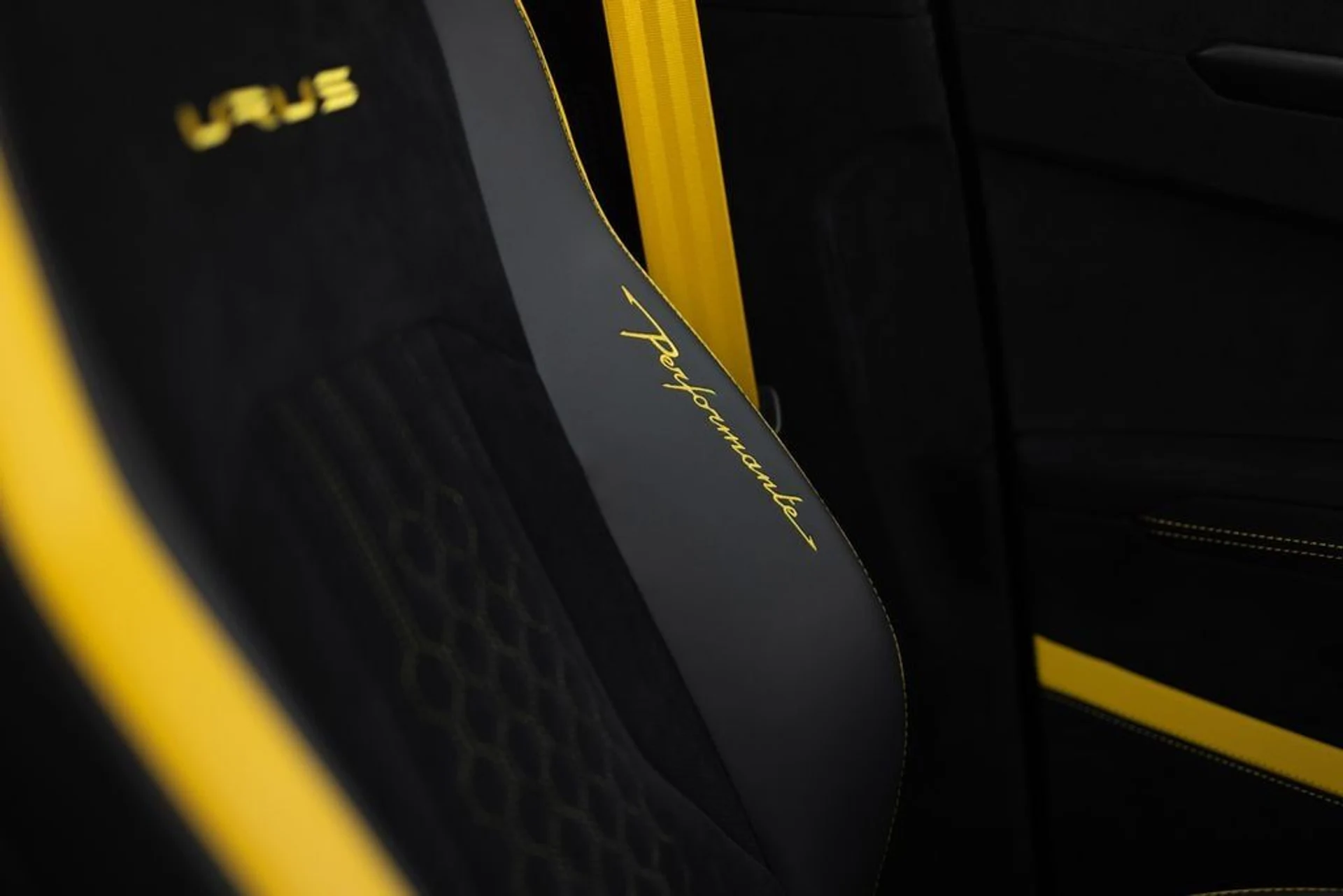 mph016_2348929762_251aa43712da52e046e6c1c2dce1447bx_fc9b30c67f