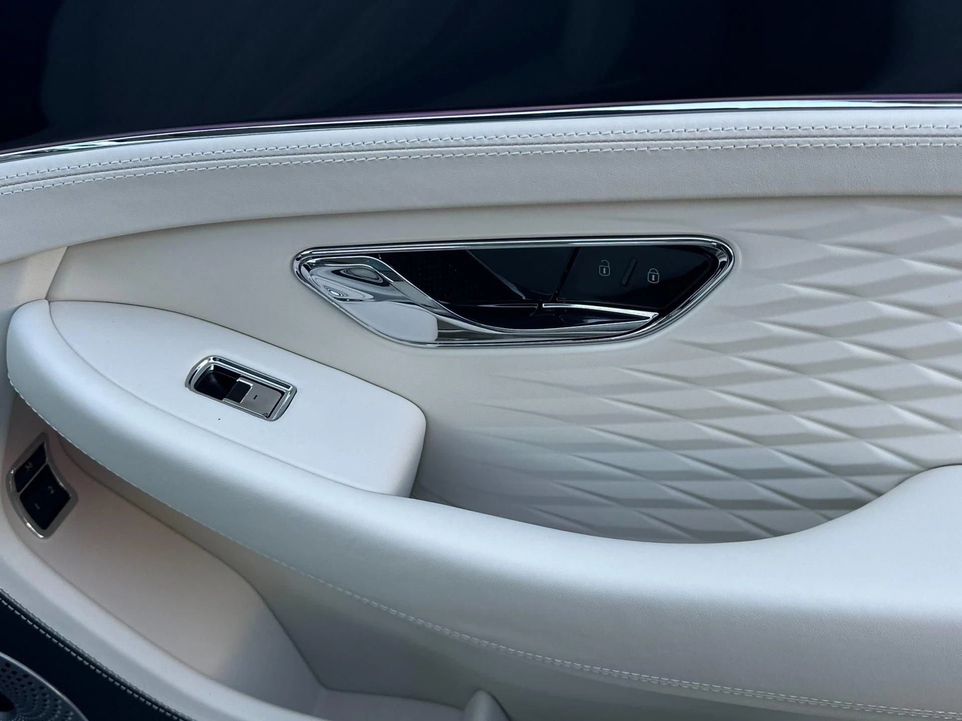 mph016_2351988408_New_2026_Bentley_Continental_GT_1760603719_a3735b23f3