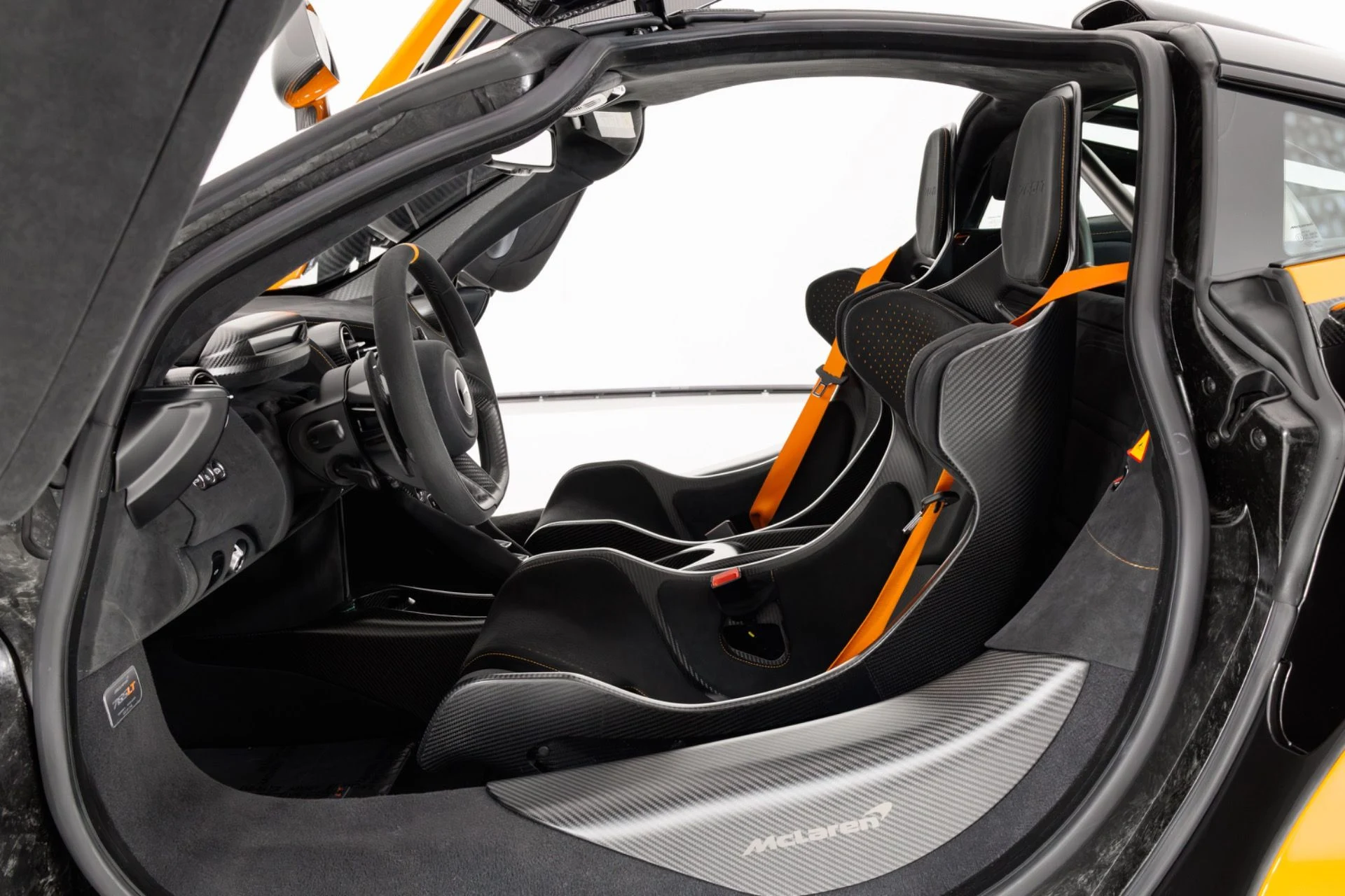 mph016_235303794_Used_2021_Mc_Laren_765_LT_1790963861_0fcf552ff3