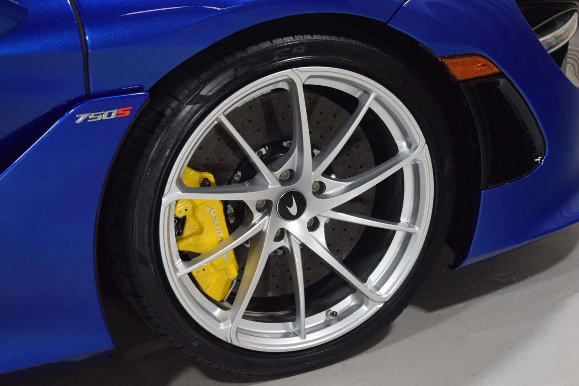 mph016_2353607431_4c6a36c1d1dbf1f40d27cc0b1c82921ax_b2c38607b2