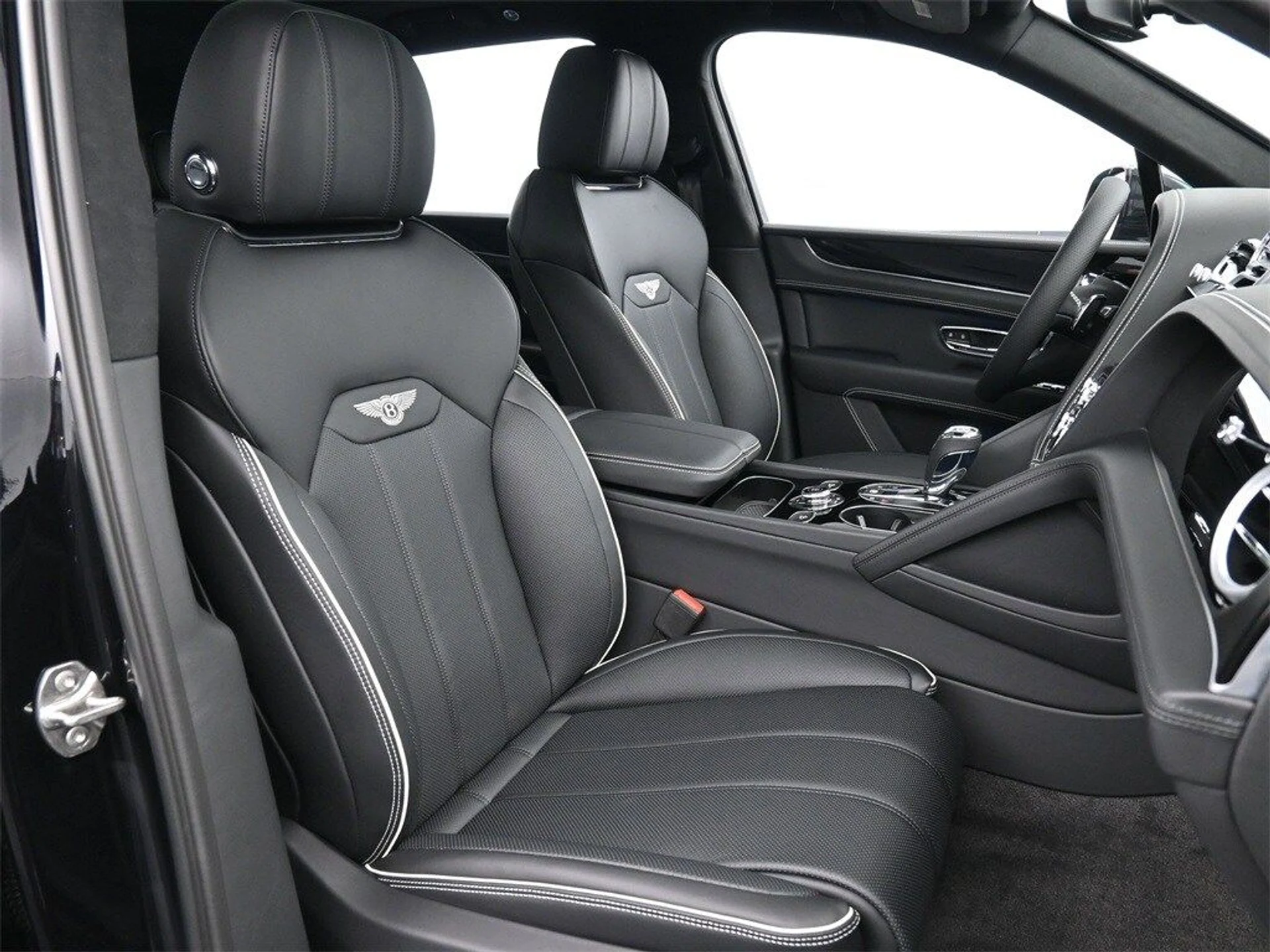 mph016_2353778196_a942bbd813b76c92cc776e7c82a2b53cx_cfa7e08f05