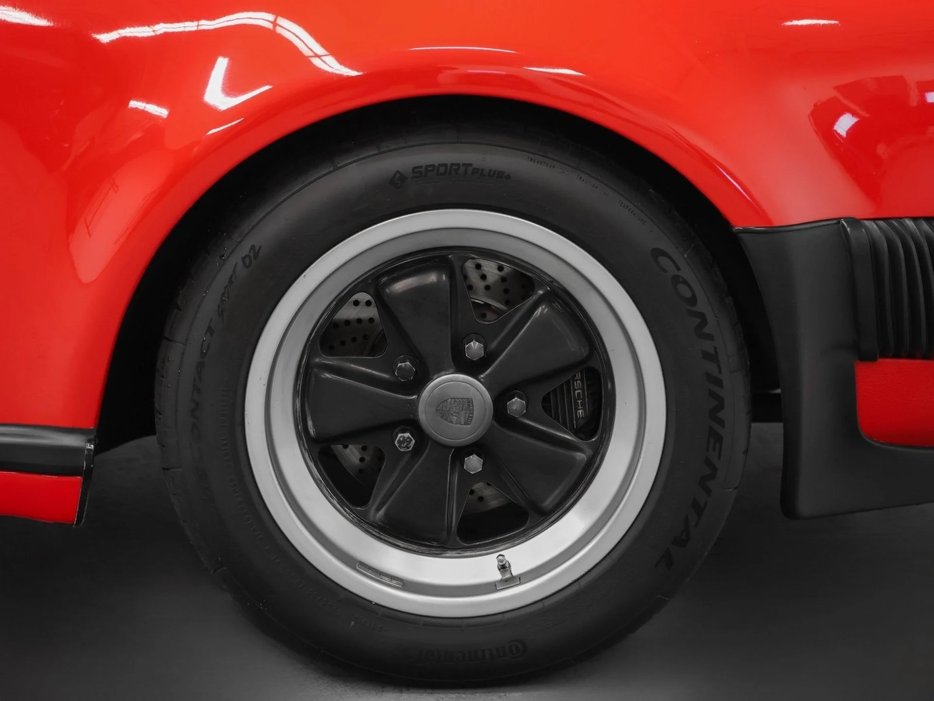 mph016_2358491076_17_6407bcd846