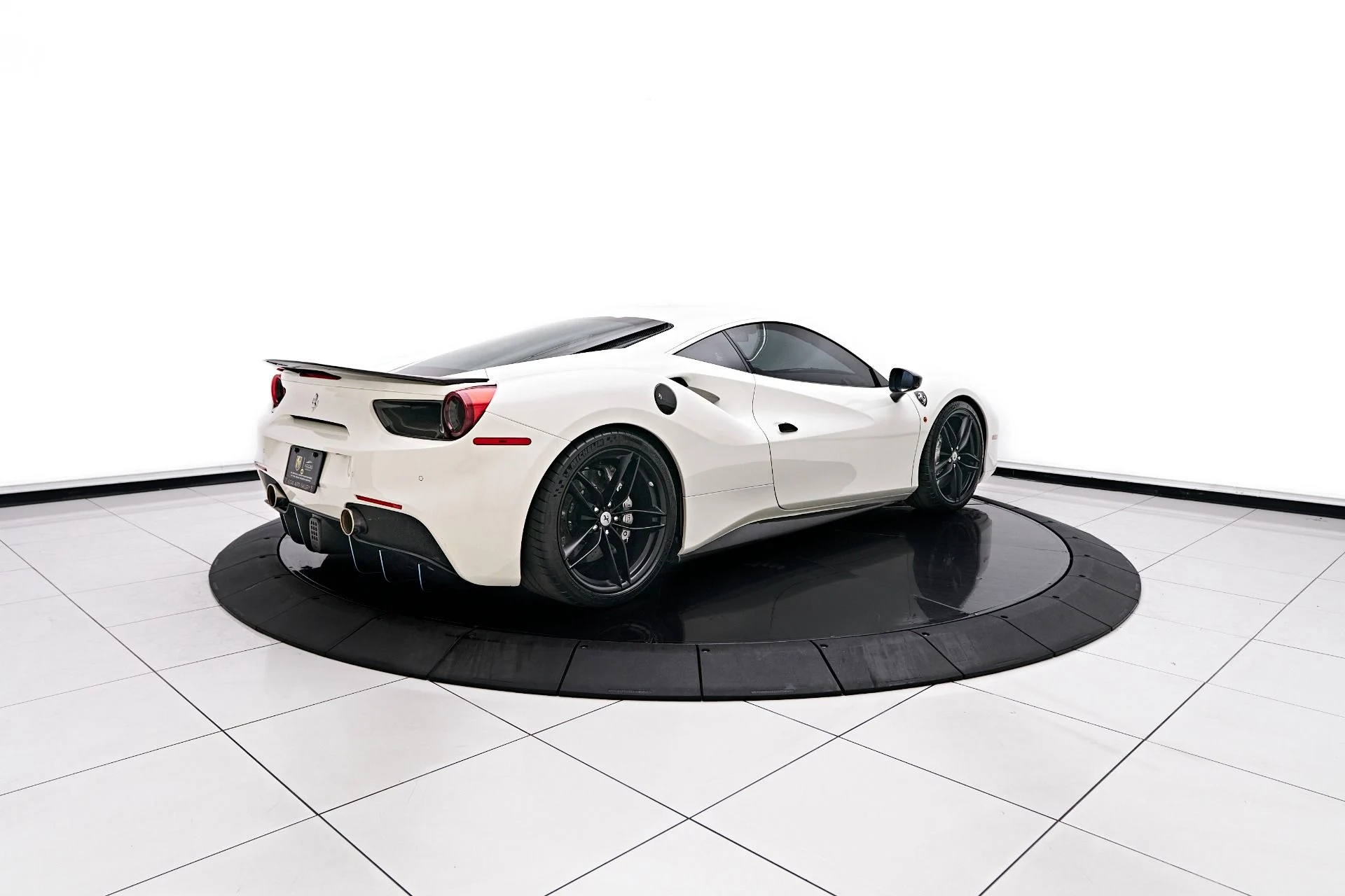 mph016_2364776462_Used_2017_Ferrari_488_GTB_Base_1755309758_dd1da32ebc