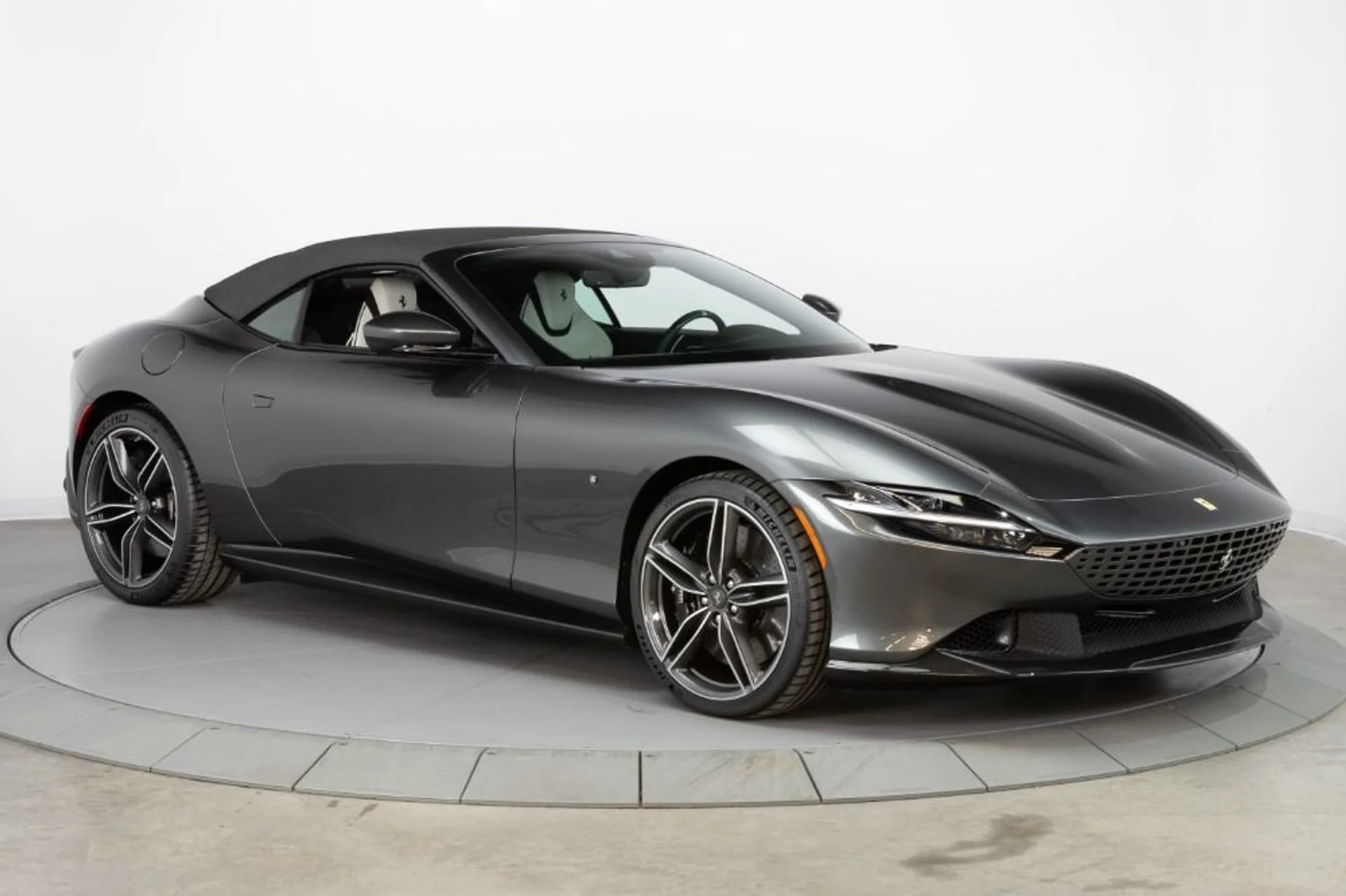 mph016_236537869_Used_2024_Ferrari_Roma_Spider_2dc287818a