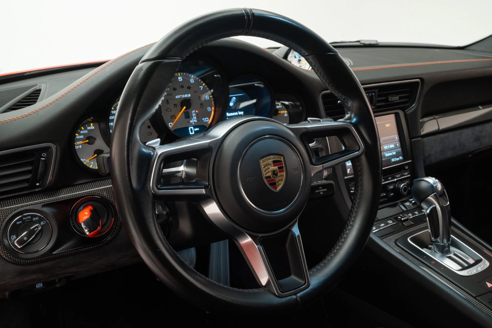 mph016_2365449197_Used_2016_Porsche_911_GT_3_RS_1790180381_cecc66f4a5