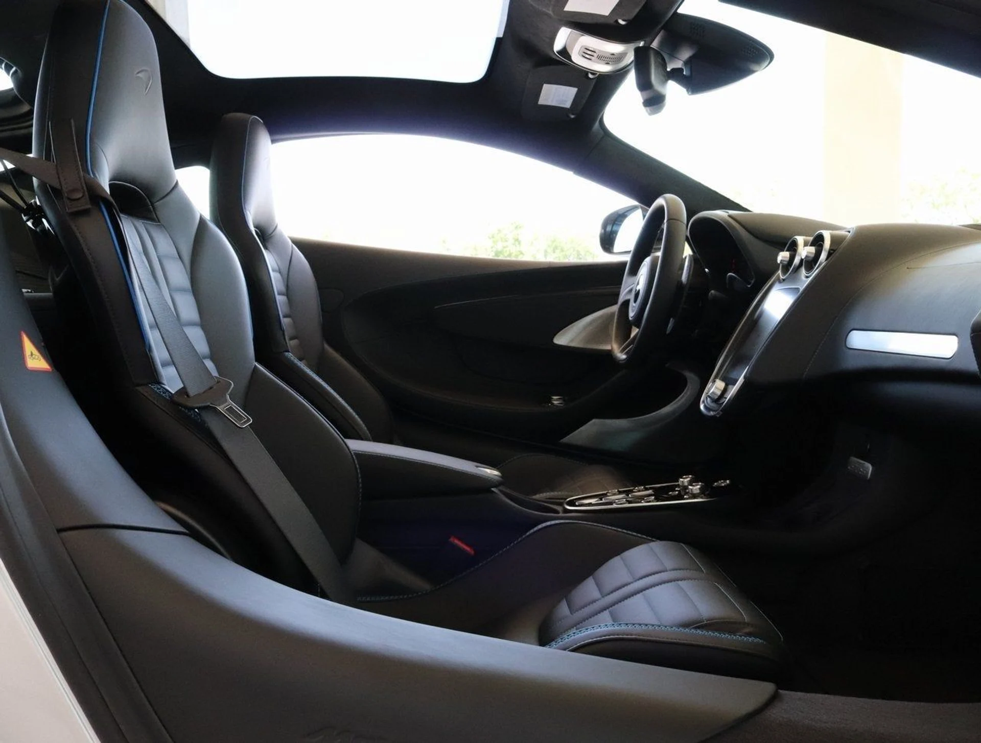 mph016_2371192562_17_c727407dd0