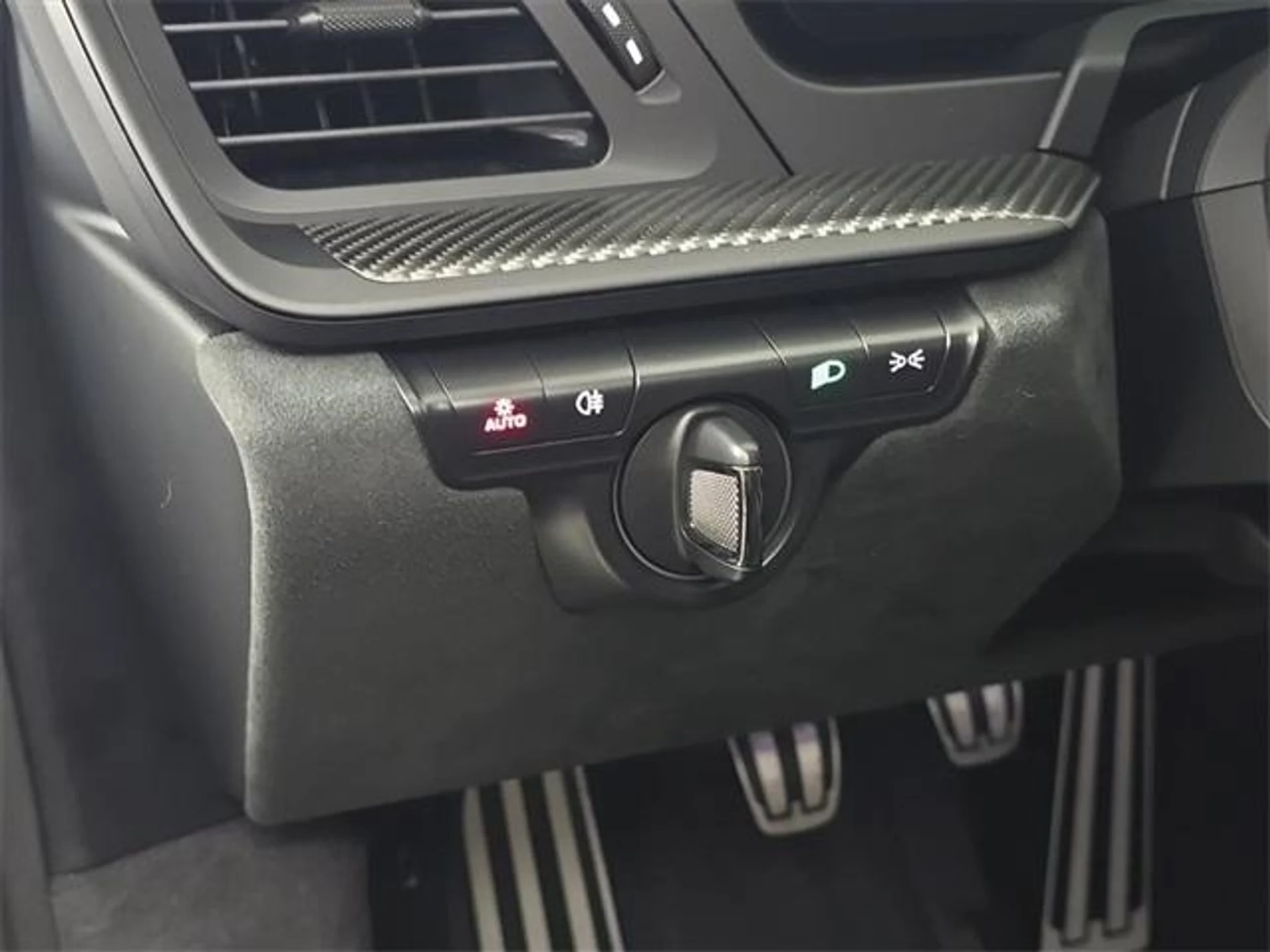 mph016_2371537501_Fd_UP_Kq_Ug_Nd_Noa_Bdm_Re6_W_He_Ru_d8_02a1d26436