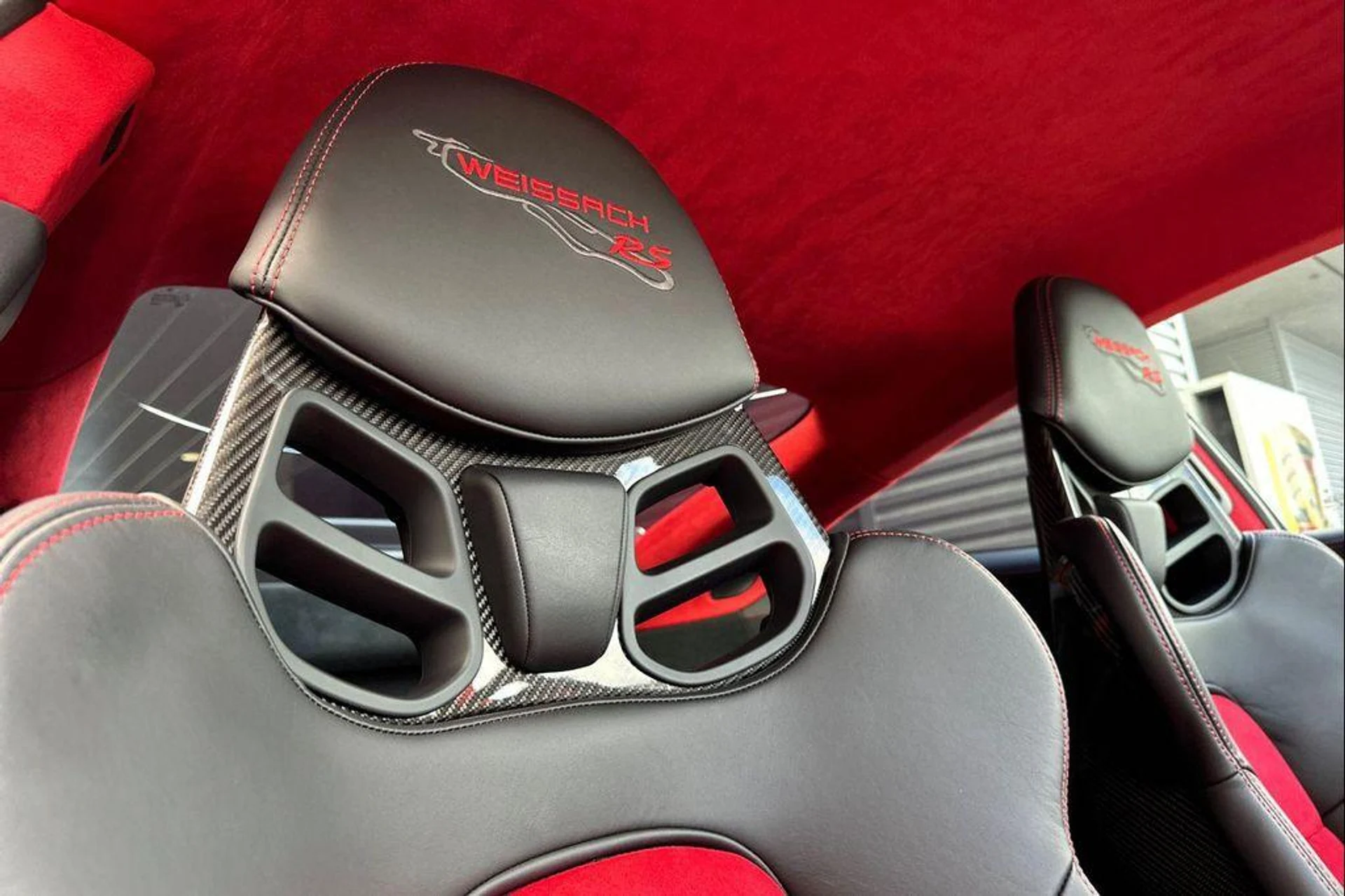 mph016_2378029019_0yaxlir_Y01_Fy9ow_TX_cl5_S6d_PNE_383c15d07f