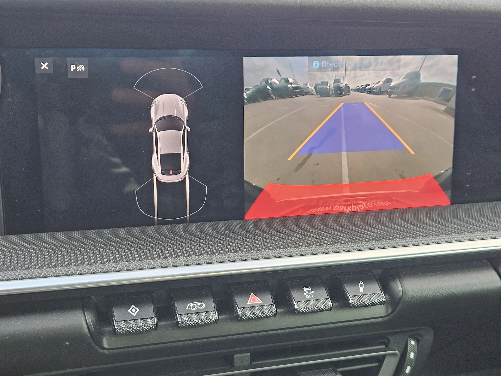 mph016_2379874497_73221b574c45641b82666c64aa715775x_c2963c7319