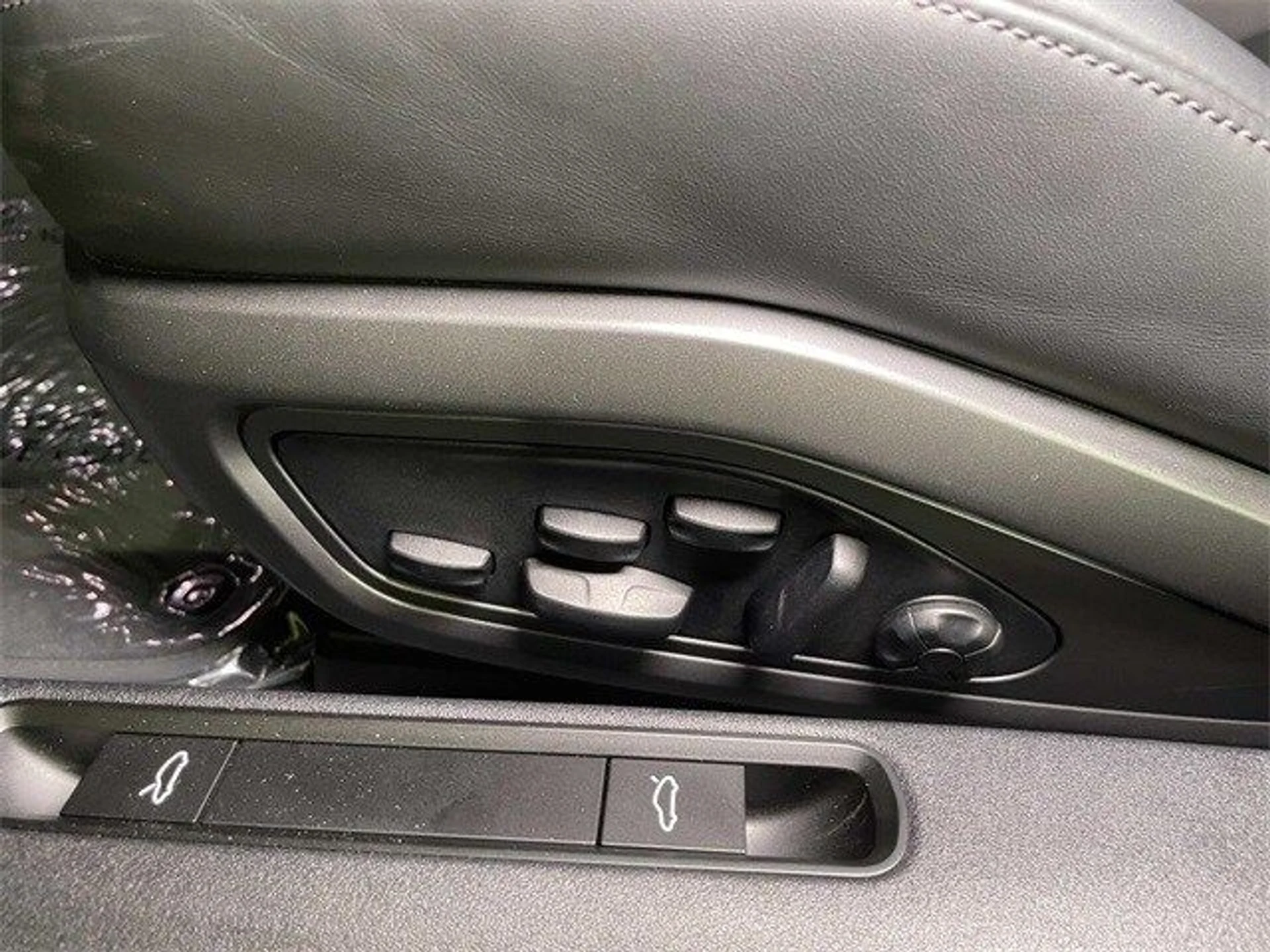 mph016_238253209_609bca5bc41e567d08b817818784a70bx_352fe7419d