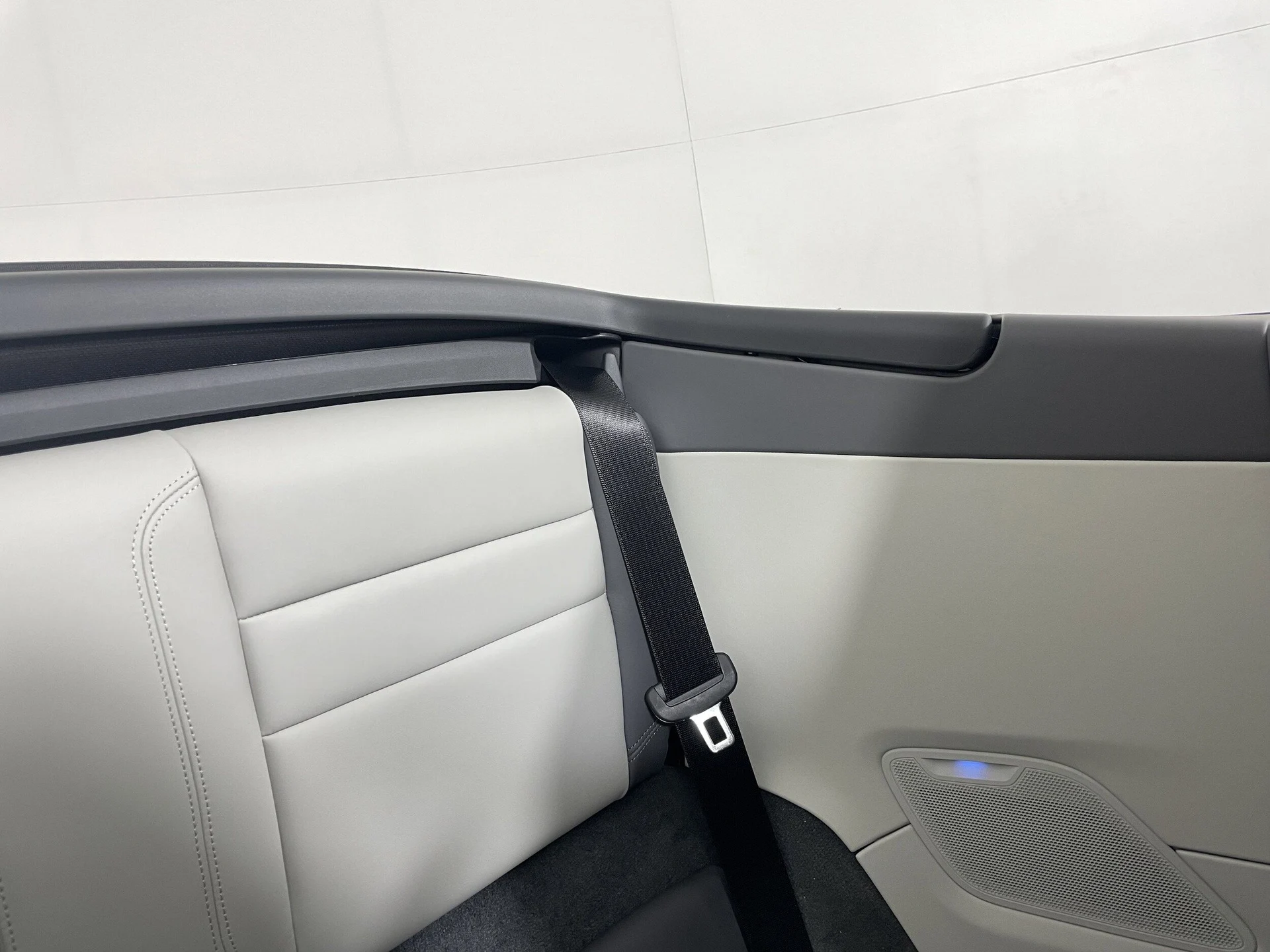 mph016_2388200254_40368f29f635f18785939eb477540c74x_2b85ca2e07