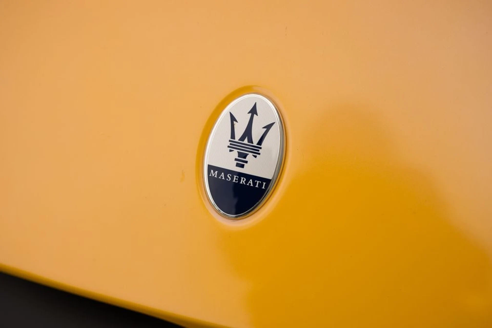 mph016_2393984393_14dd3ad854607cae00180e9b9a8fc026x_642389ff01