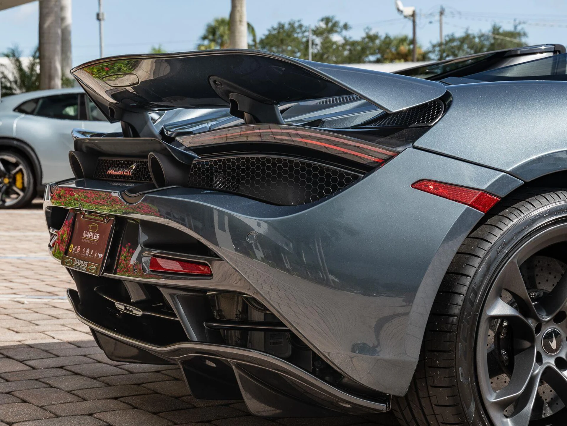 mph016_2395239361_Used_2020_Mc_Laren_720_S_Spider_1787936631_d27e0c4fe8
