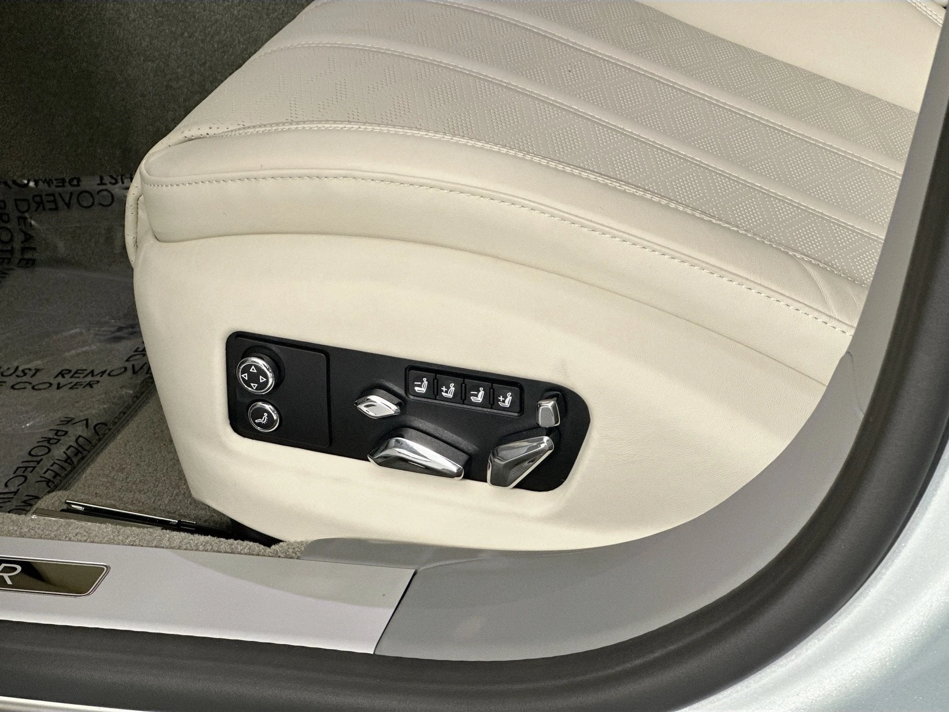 mph016_2405743013_17_fc97ebe0e1