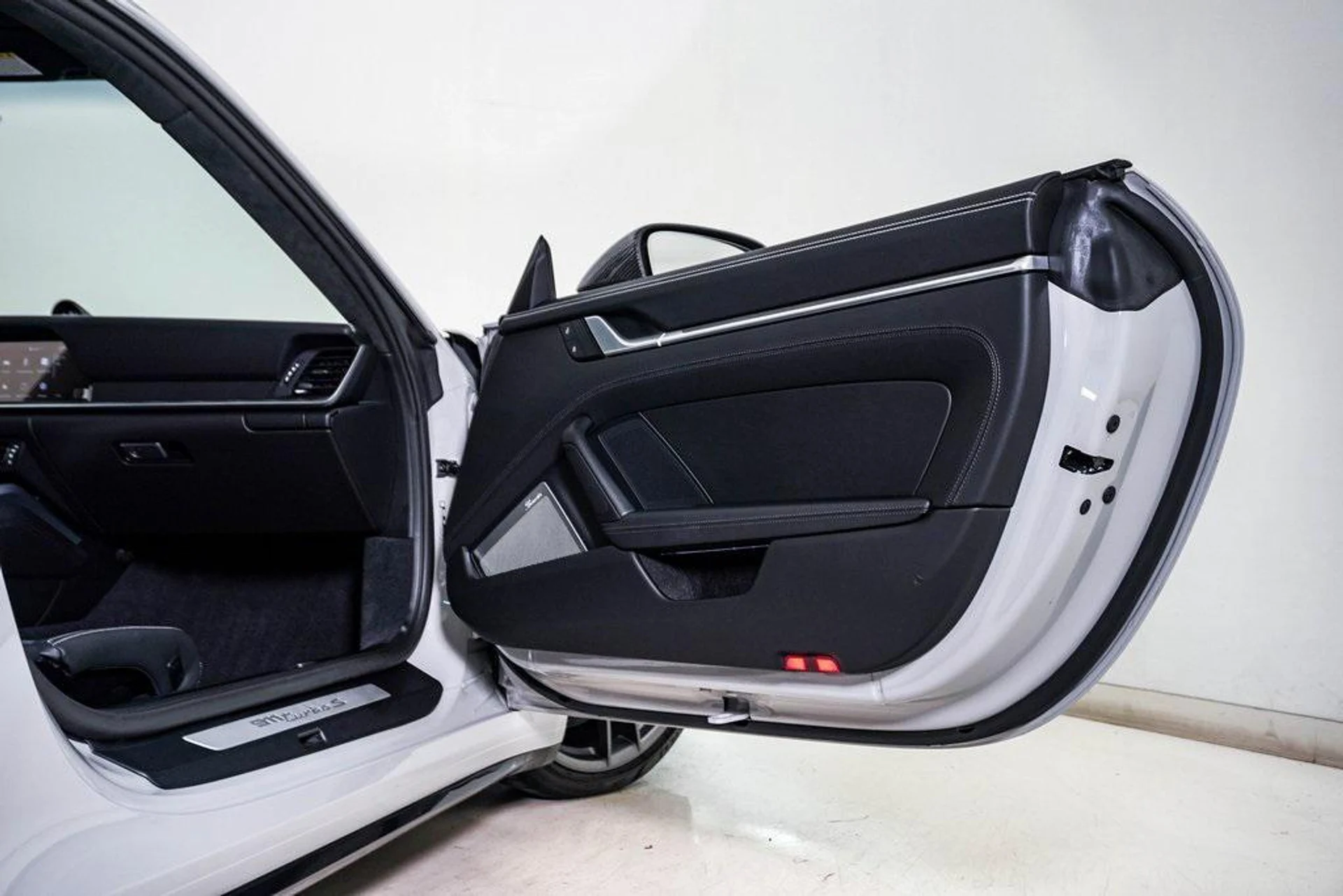 mph016_2407282296_q_JG_4pzt_F_Xq6220q_GU_Pu_V_Vt3t_Fvo_ac727ccf7c