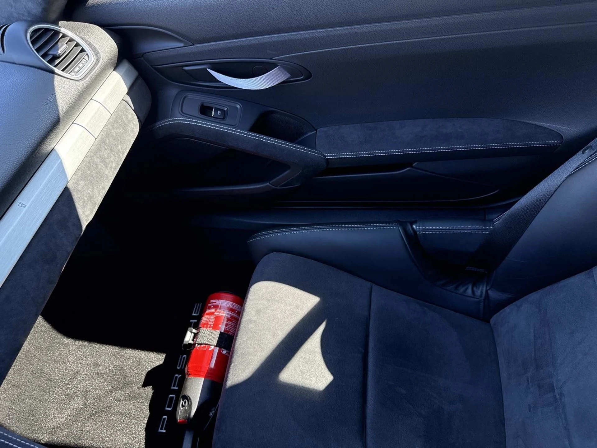 mph016_2409148381_c4f4feccf6703724f46b49d18add4ca4x_50895f1398