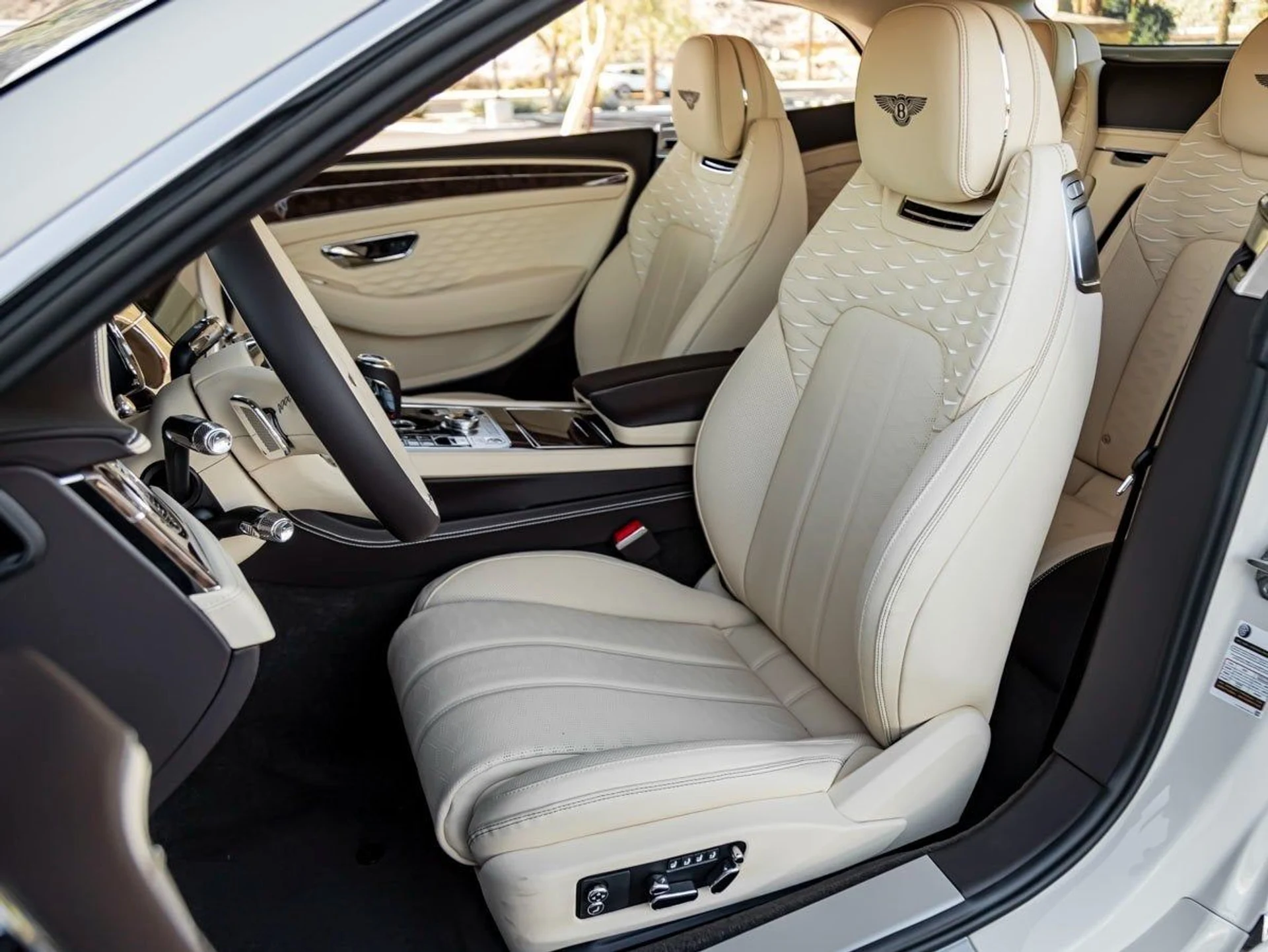 mph016_2411289857_17_d67727f4bc